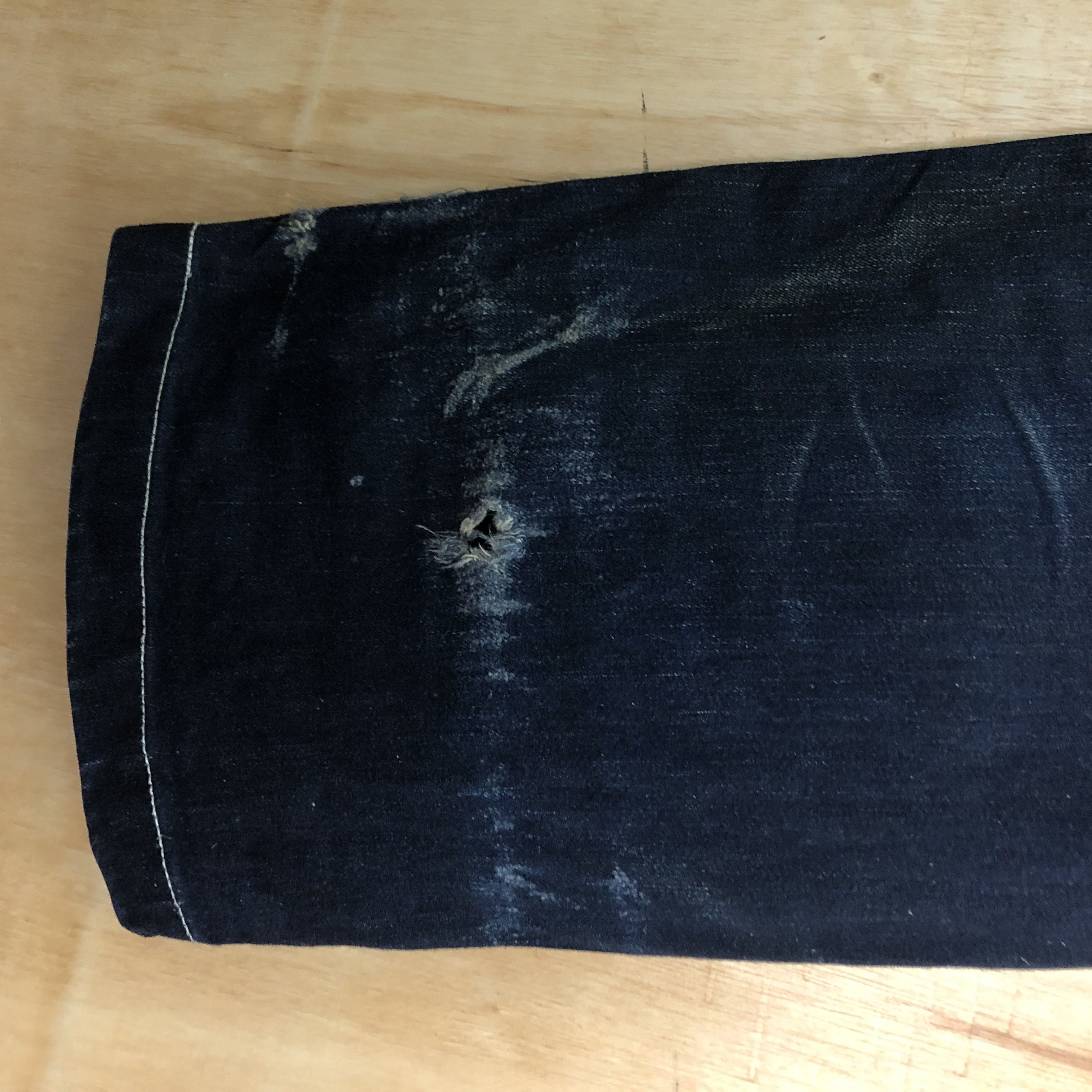 Japanese Brand DL GU Blue japan distressed Denim jeans carpenter #c009DL Size US 35 - 9 Thumbnail