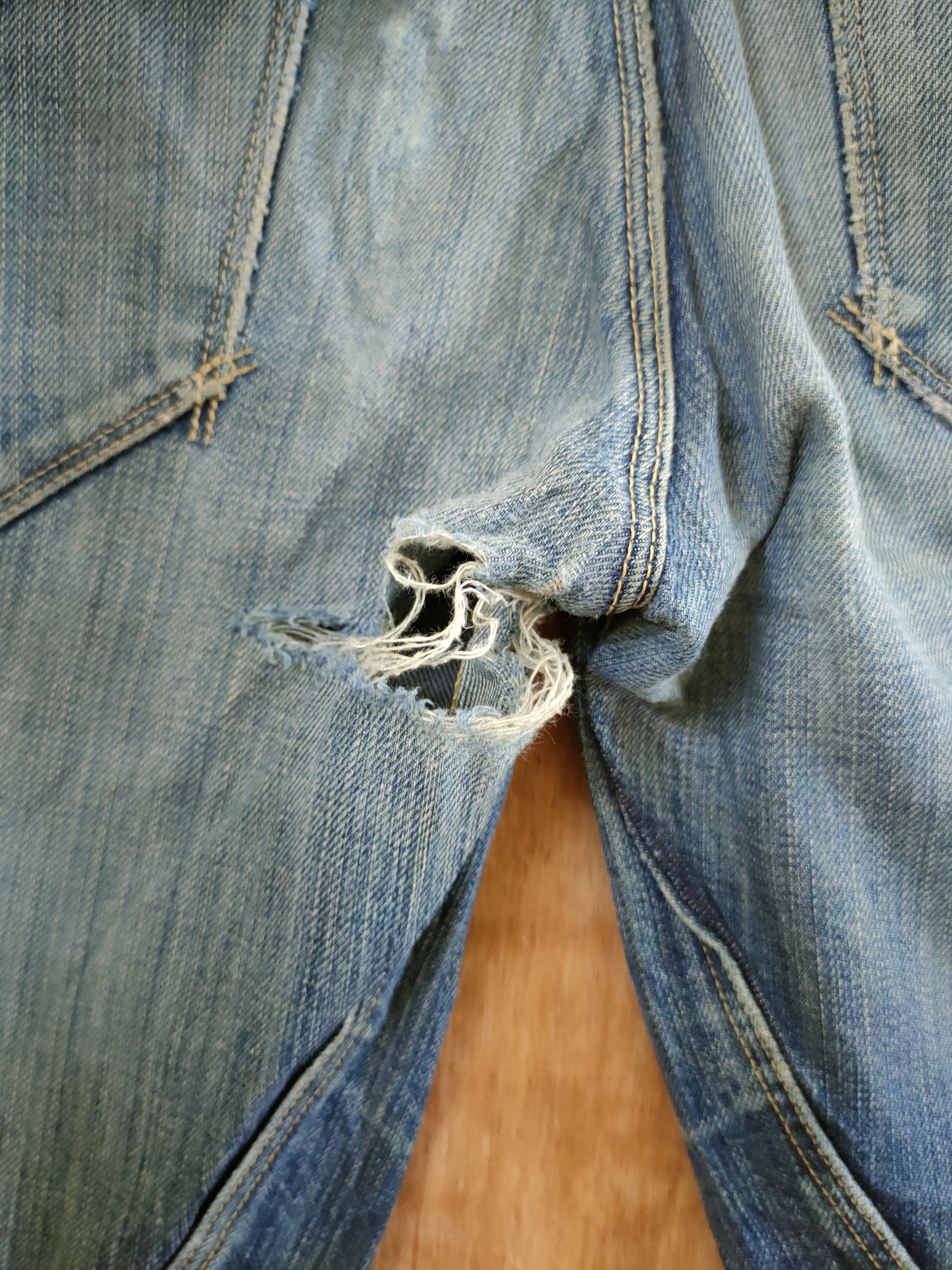 Levi's D levis engineered distressed denim jeans pants #46-822 Size US 31 - 11 Thumbnail