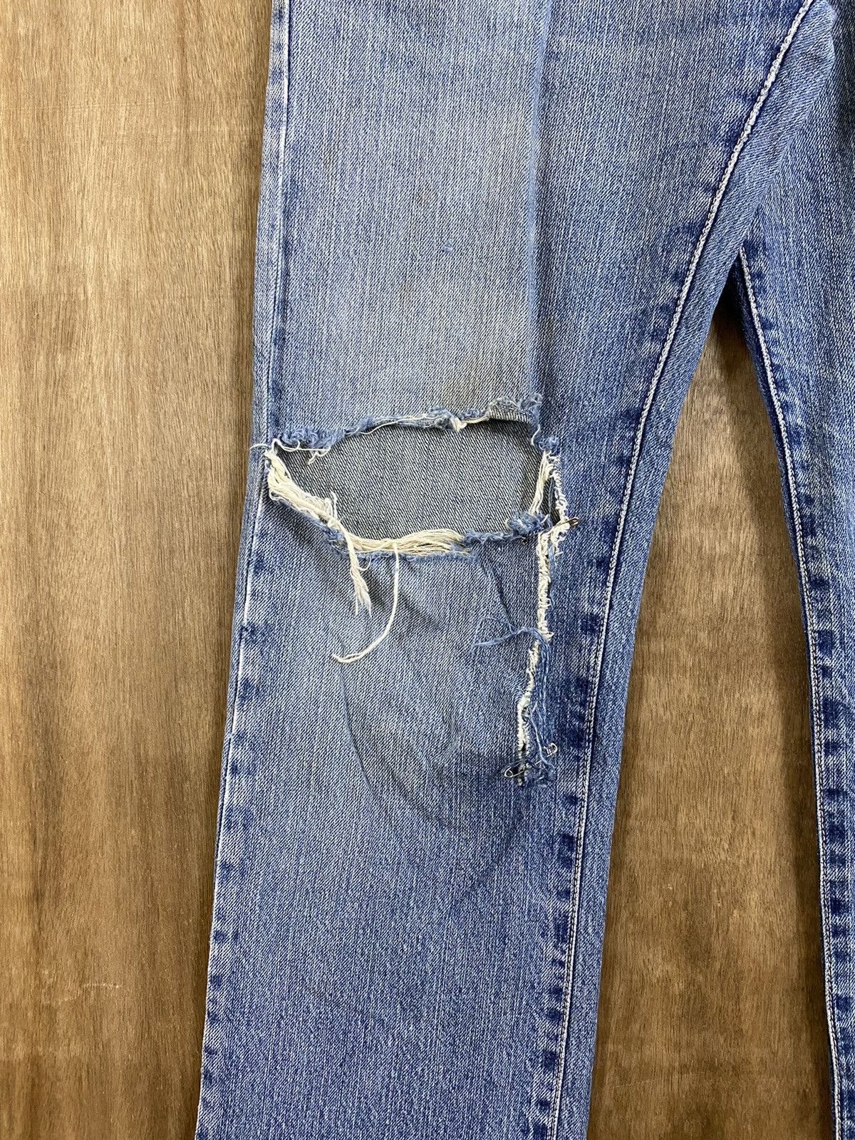 Japanese Brand DLS Japanese Brand Blue Distressed Denim #BB548 Size US 32 / EU 48 - 6 Thumbnail