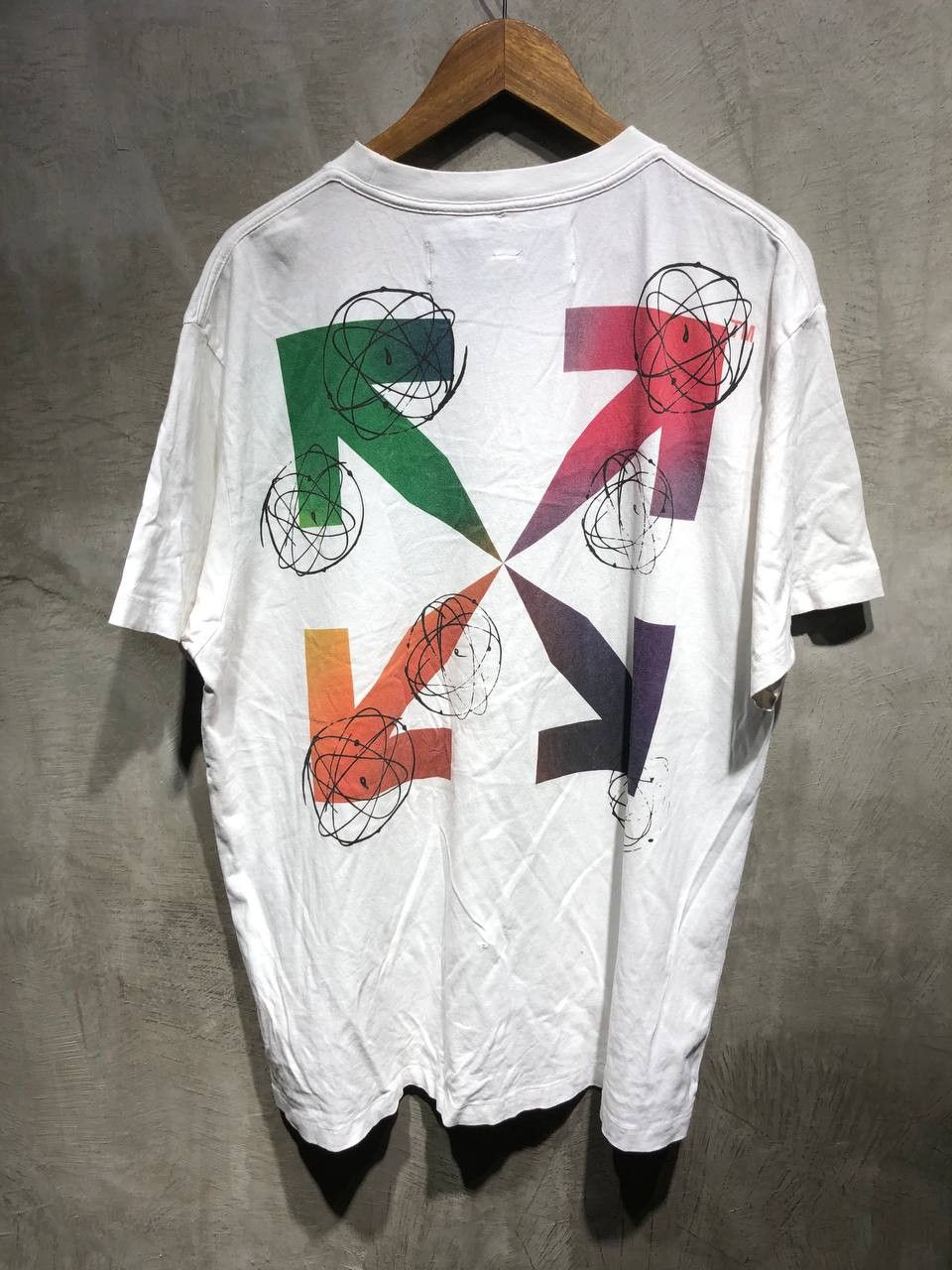 Futura × Off-White Off-White X Futura Atom arrows tee | Grailed