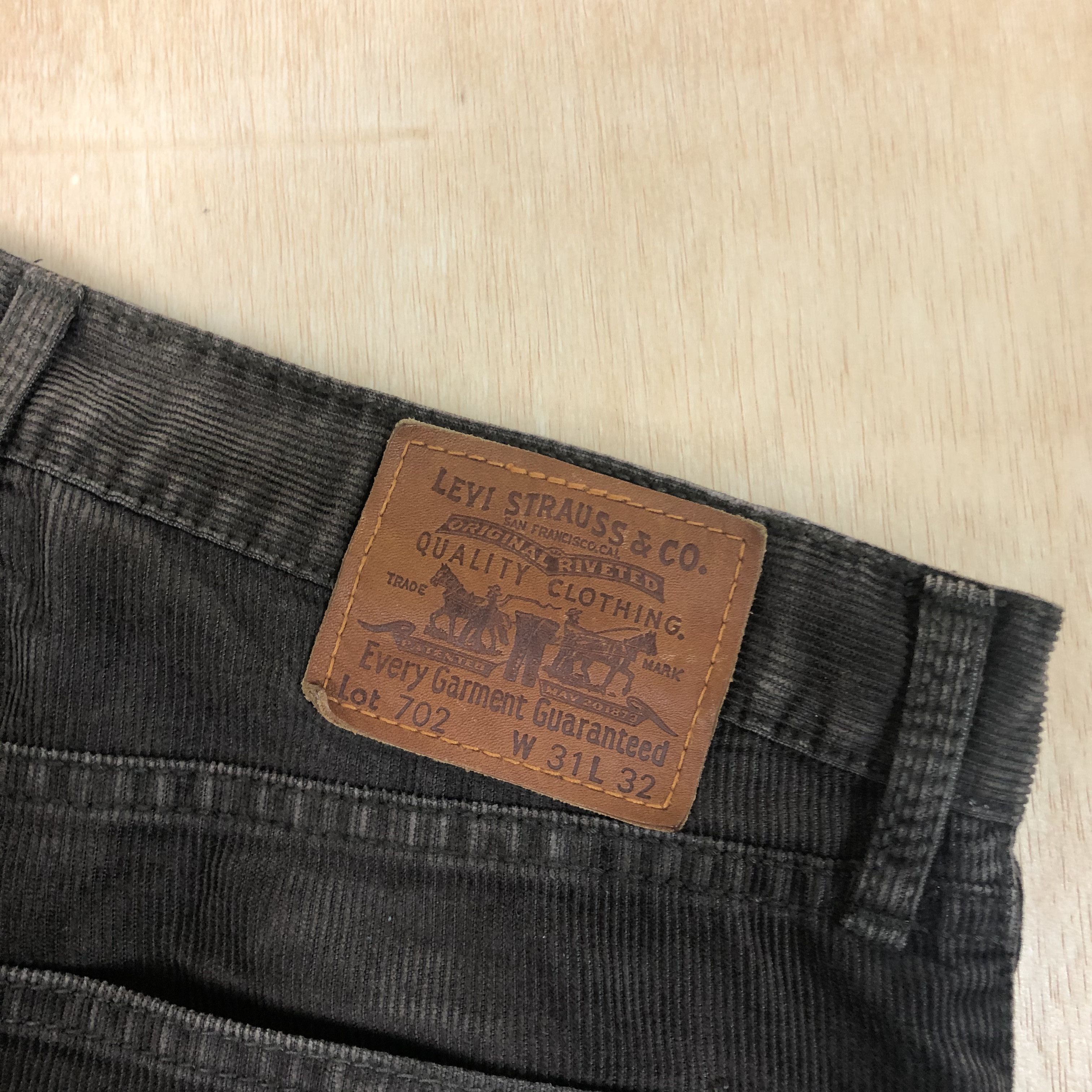 Levi's DLL 702 levis Corduroy vintage streetwear Pants #C012 Size US 30 / EU 46 - 10 Thumbnail