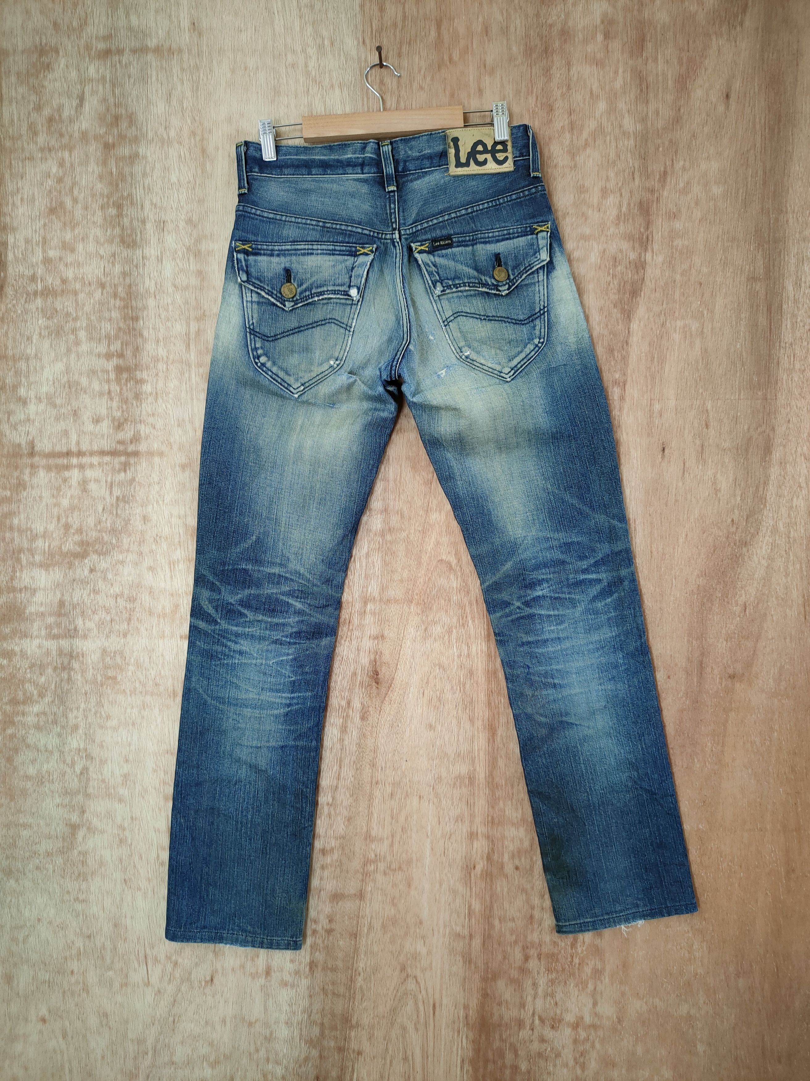 Lee Lee Vintage distressed faded denim jeans #46-643 Size US 27 - 5 Thumbnail