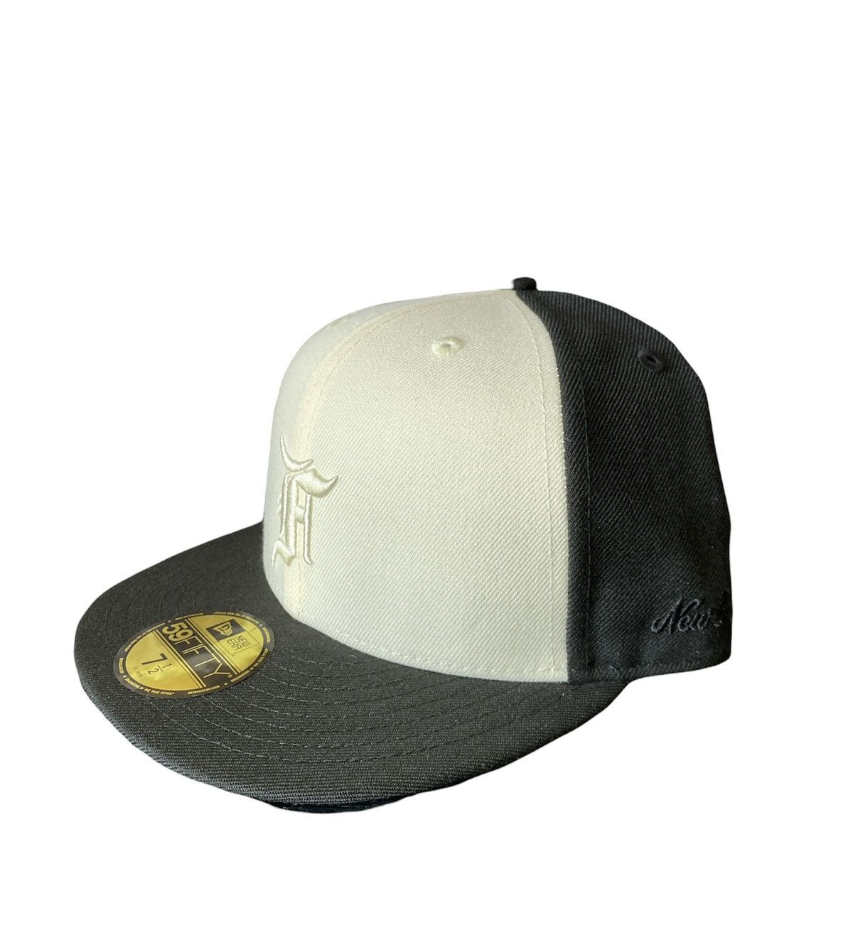 Fear of God × New Era UNRELEASED Fear Of God New Era Trucker Fitted Size ONE SIZE - 2 Thumbnail
