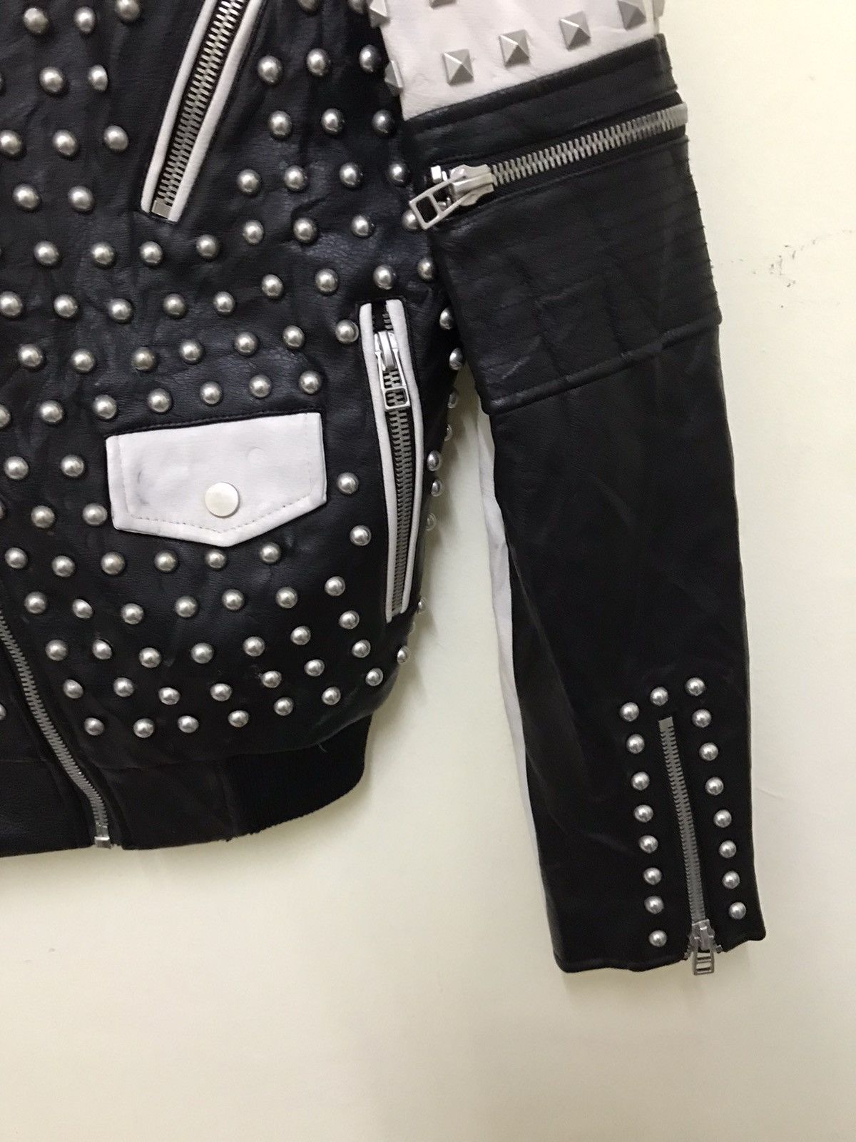 Seditionaries × Vintage Vintage Zara Spiked Punk Skin Head Leather Jacket Size US M / EU 48-50 / 2 - 6 Thumbnail