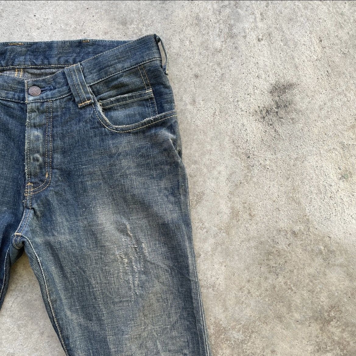 Japanese Brand Vintage Japanese brand FLARE Faded Denim Jeans Pants W32x33 Size US 32 / EU 48 - 5 Thumbnail