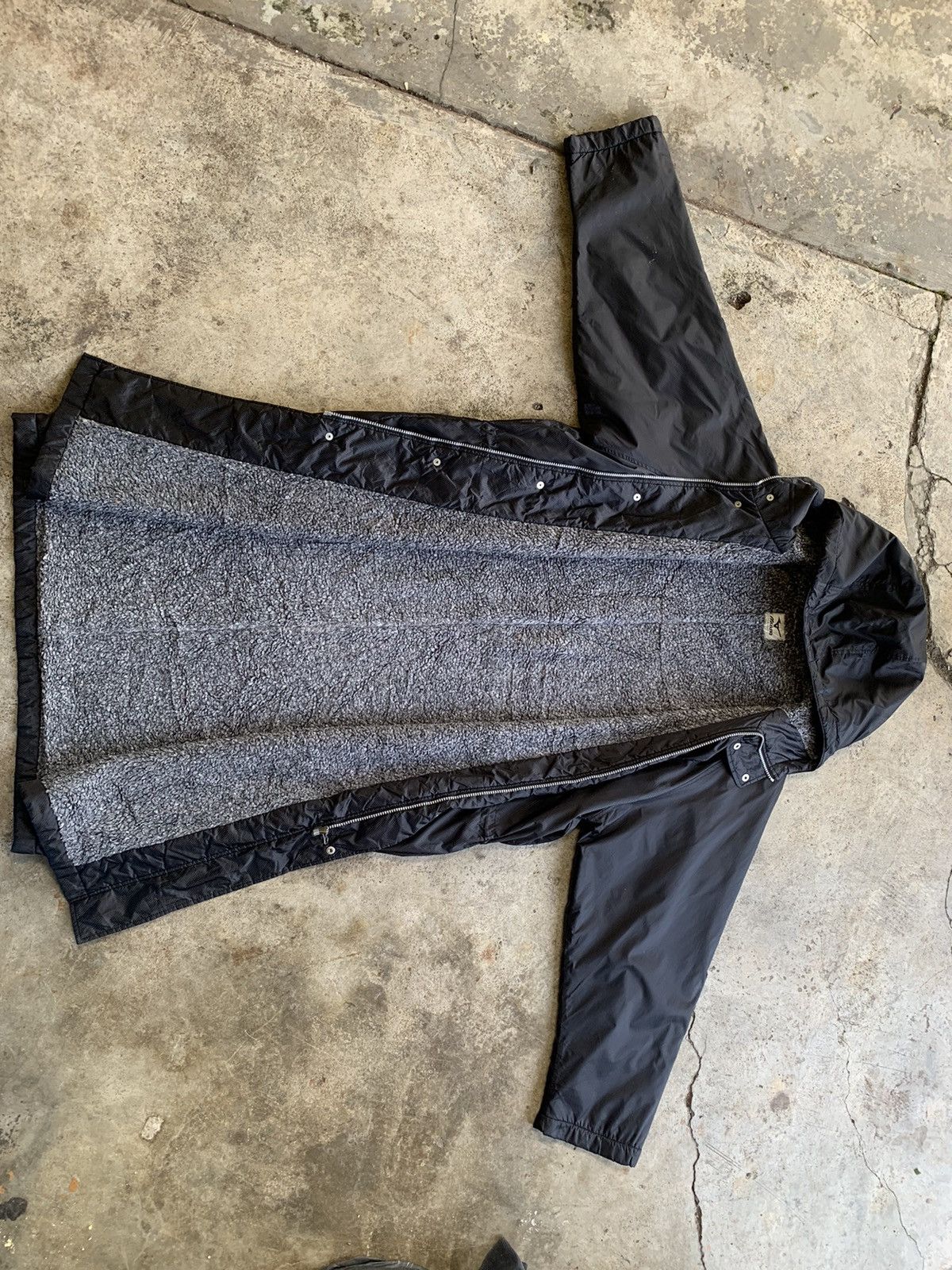 Japanese Brand Mizuno long jacket for winter season fleece inside Size US L / EU 52-54 / 3 - 11 Thumbnail