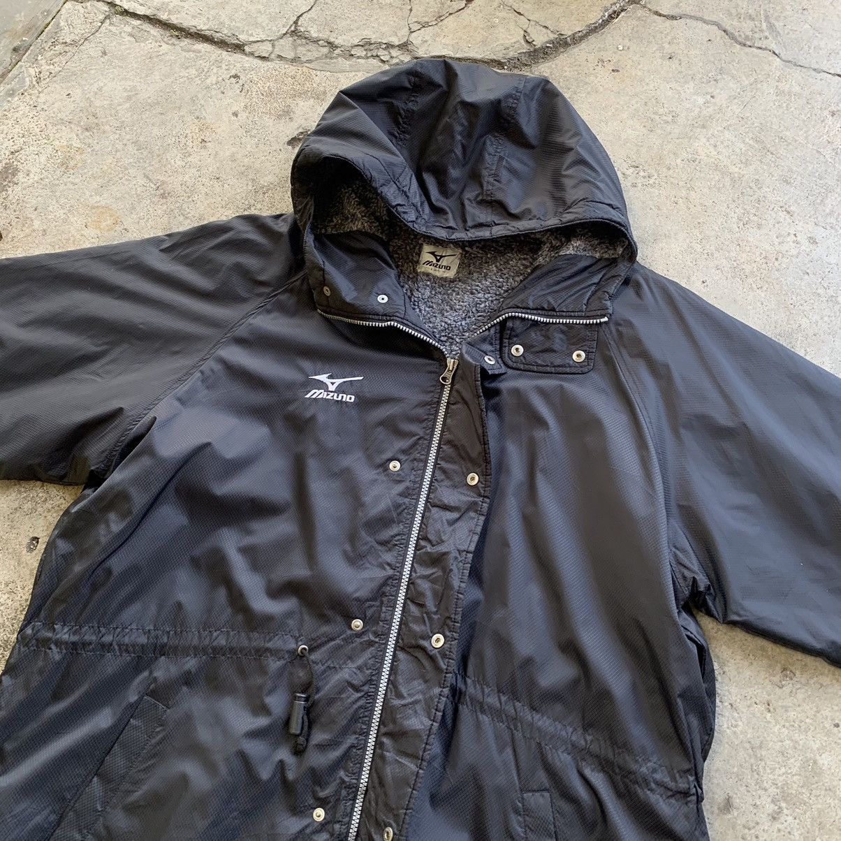 Japanese Brand Mizuno long jacket for winter season fleece inside Size US L / EU 52-54 / 3 - 8 Thumbnail