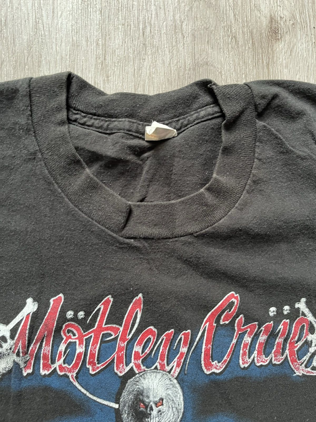 Vintage 1989 Motley Crüe "Crüe Fans Are The Best, F The Rest!" Shirt Size US S / EU 44-46 / 1 - 7 Thumbnail