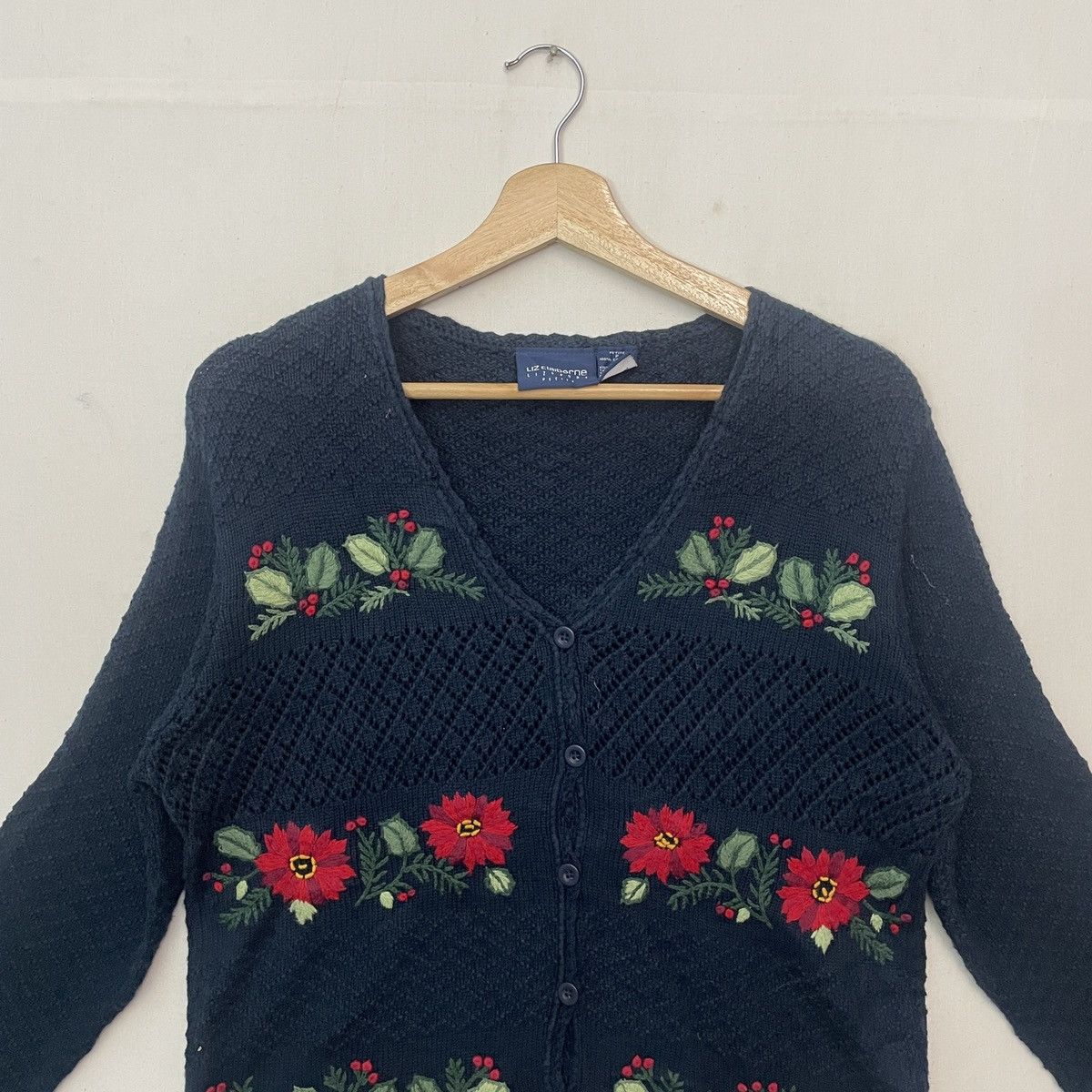 Aran Isles Knitwear LIZ CLAIBONE LIZ SPORT PETITE Embroidery Flower Cardigan Size US M / EU 48-50 / 2 - 2 Thumbnail