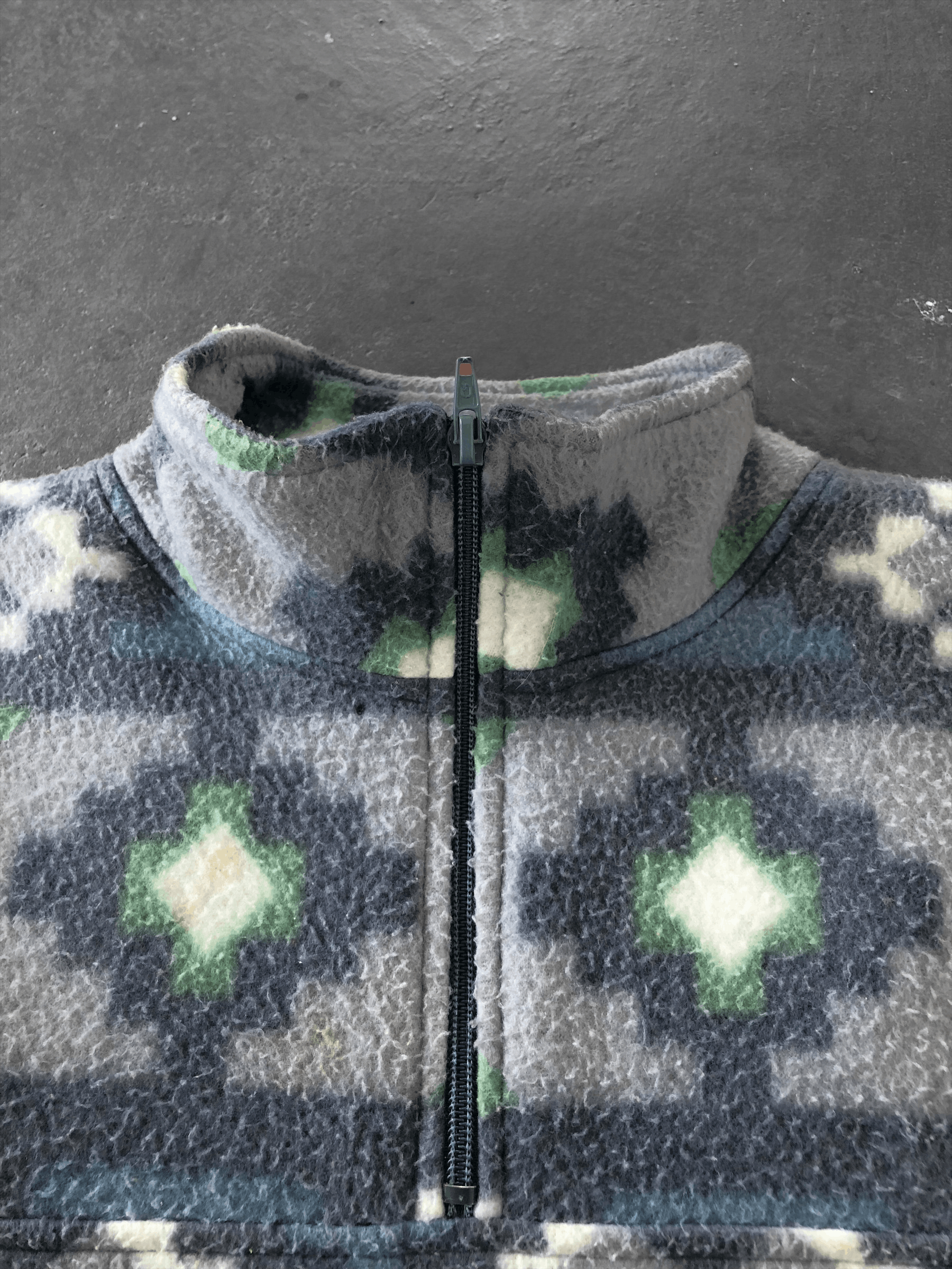 Dior RARE🔥80’S DIOR SPORT NAVAJO FLEECE JACKET MADE IN CANADA Size US L / EU 52-54 / 3 - 4 Thumbnail