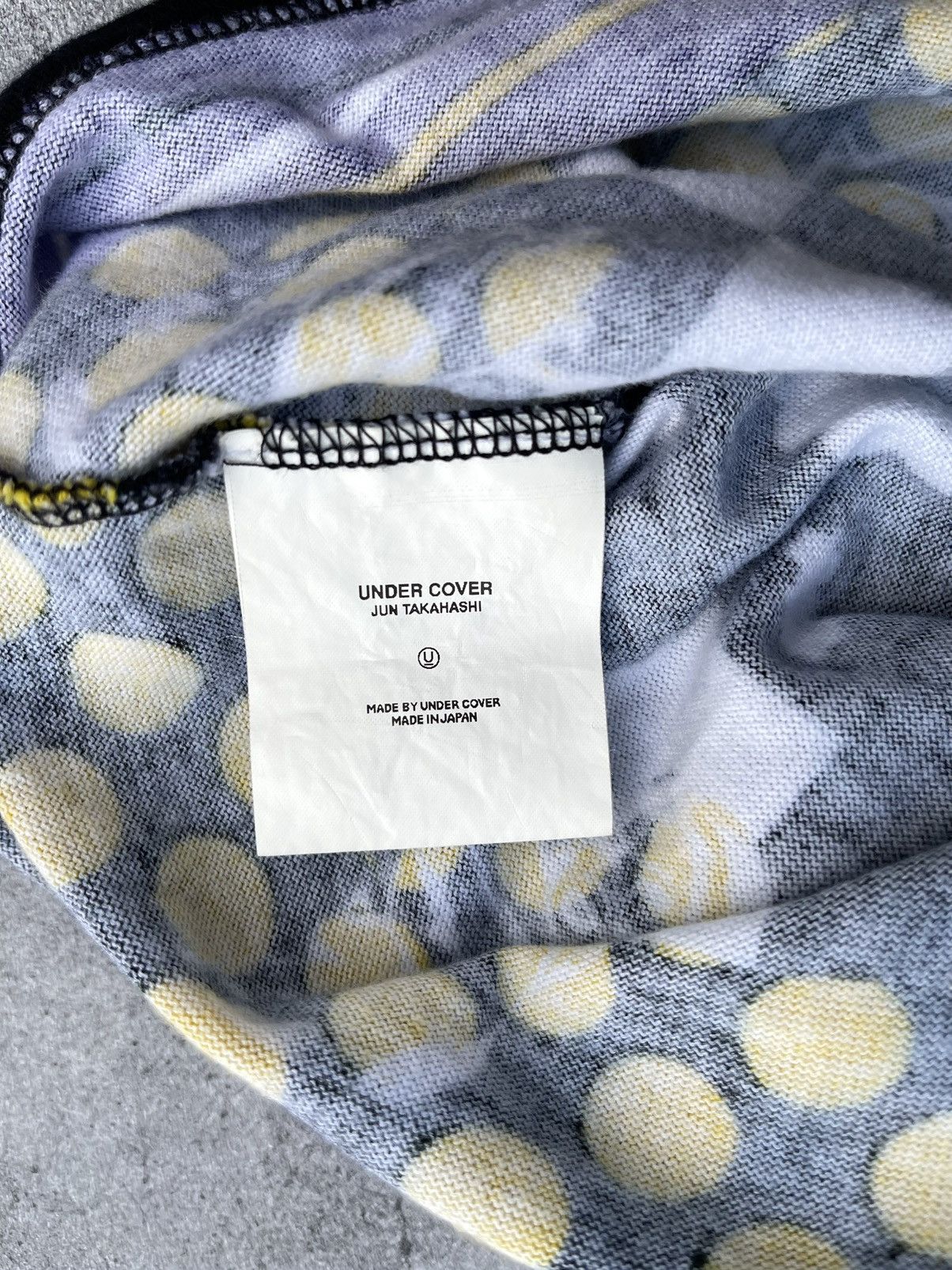 Undercover Undercover A/W2001 DAVF Cherry Tank Top Size US S / EU 44-46 / 1 - 4 Thumbnail