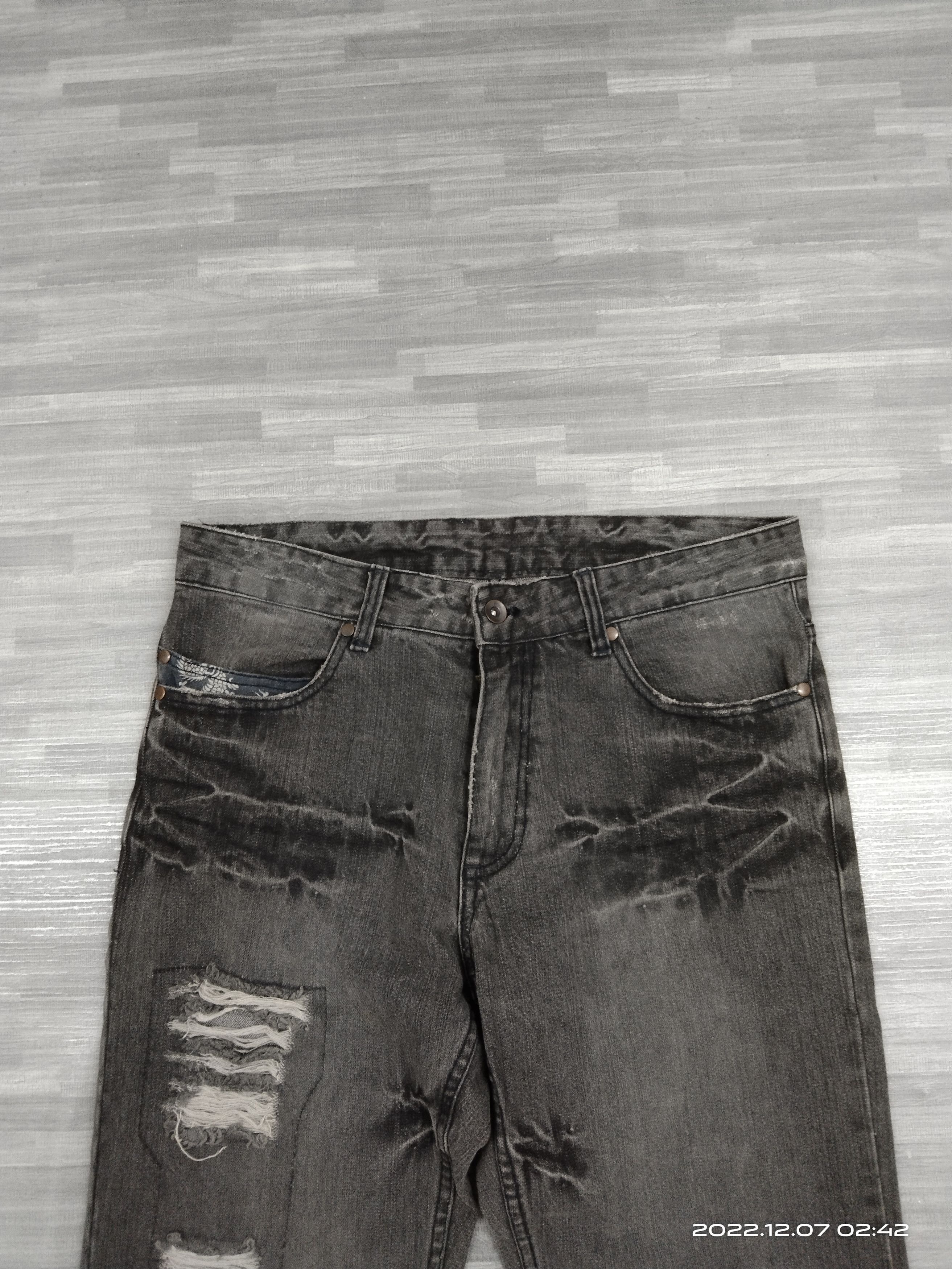 Japanese Brand FLARED🔥SUPER SICK RIPED POINT LOMA DENIM PANTS Size US 31 - 4 Thumbnail