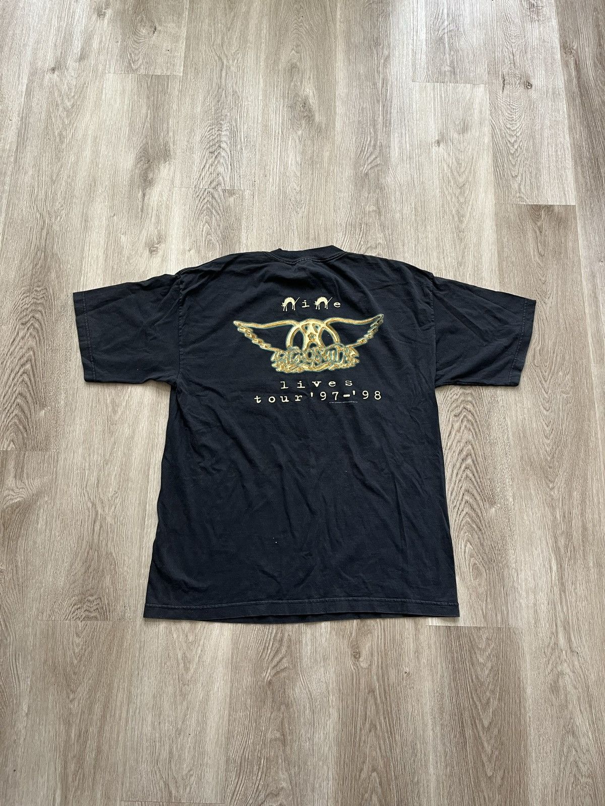 Vintage Vintage 1997 Aerosmith Nine lives tour t shirt Size US XL / EU 56 / 4 - 2 Thumbnail