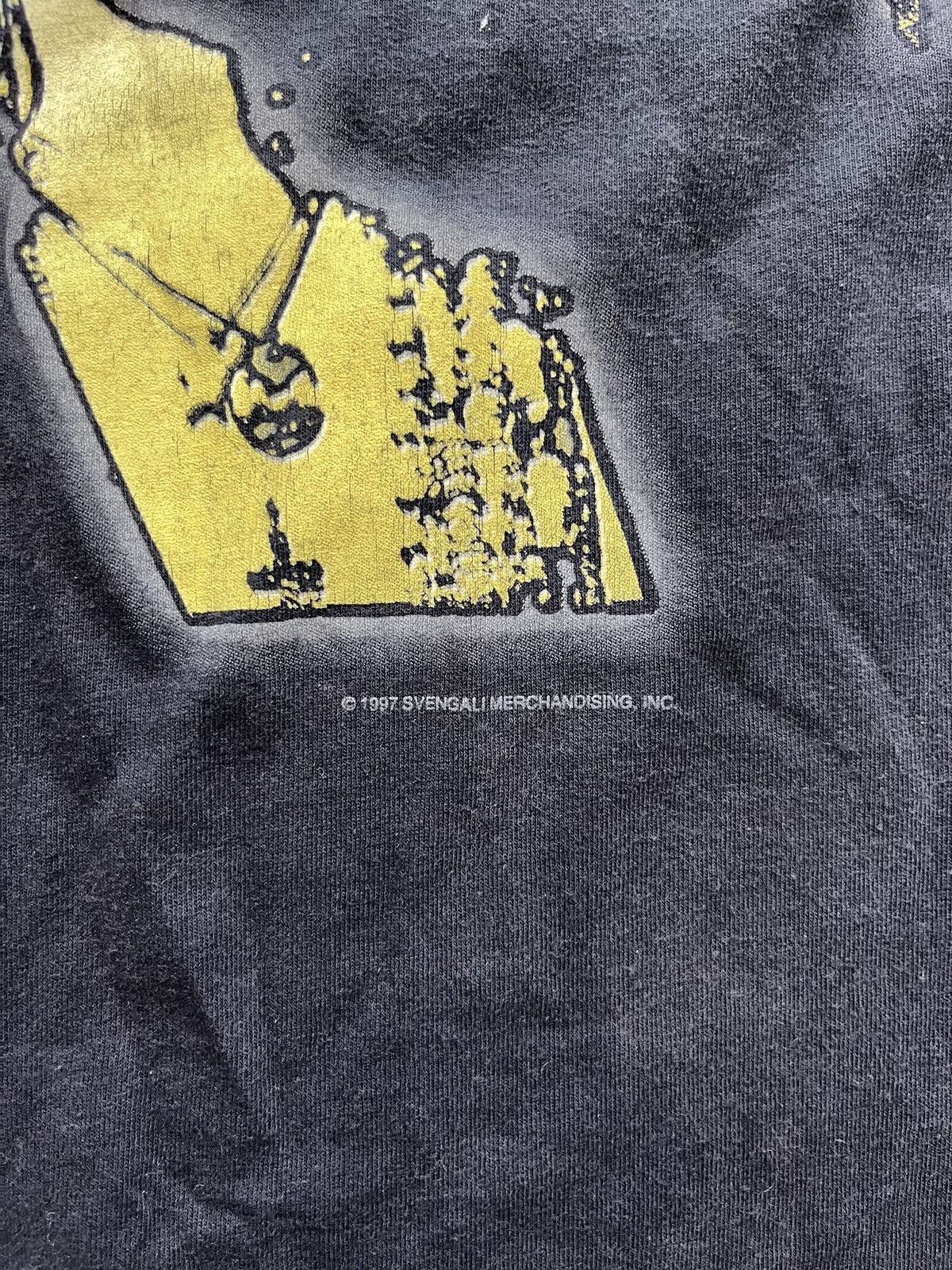 Vintage Vintage 1997 Aerosmith Nine lives tour t shirt Size US XL / EU 56 / 4 - 7 Thumbnail