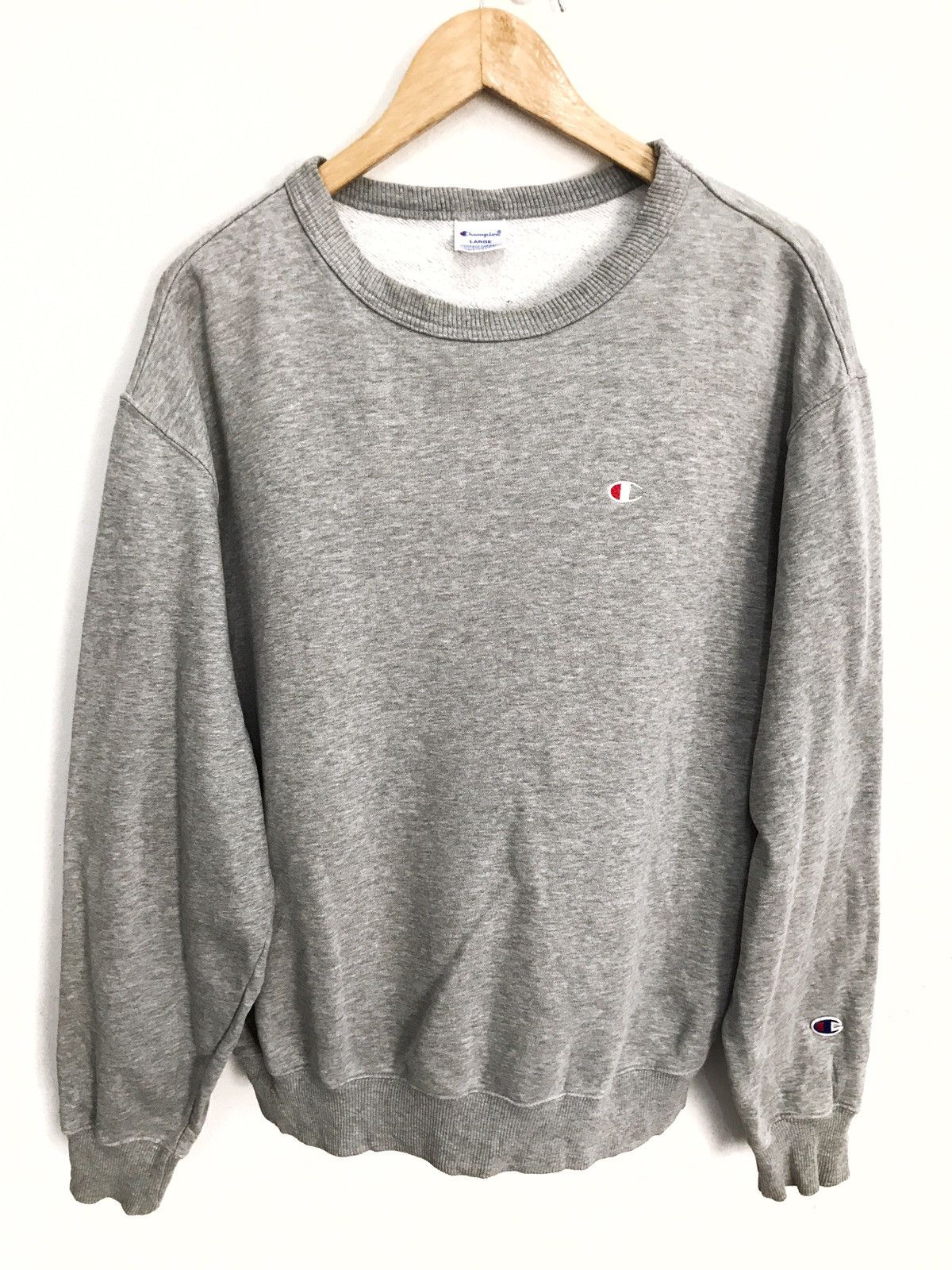 Champion Champion Light Grey Colour Crewneck Sweatshirt Size L Size US L / EU 52-54 / 3 - 1 Thumbnail