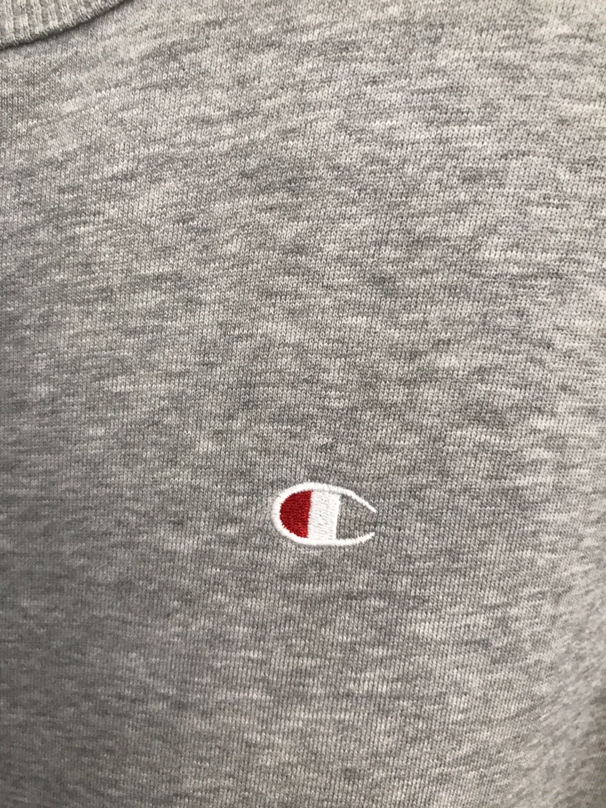 Champion Champion Light Grey Colour Crewneck Sweatshirt Size L Size US L / EU 52-54 / 3 - 4 Thumbnail