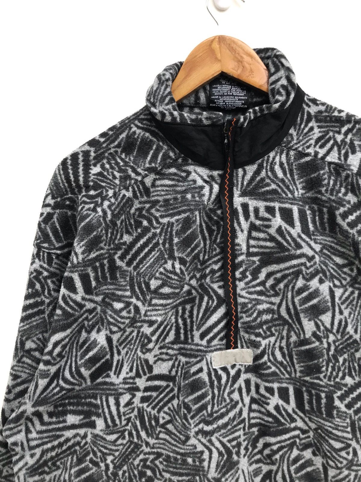 Adidas Vintage Adidas All Over Print Fleece Jacket Size US L / EU 52-54 / 3 - 3 Thumbnail