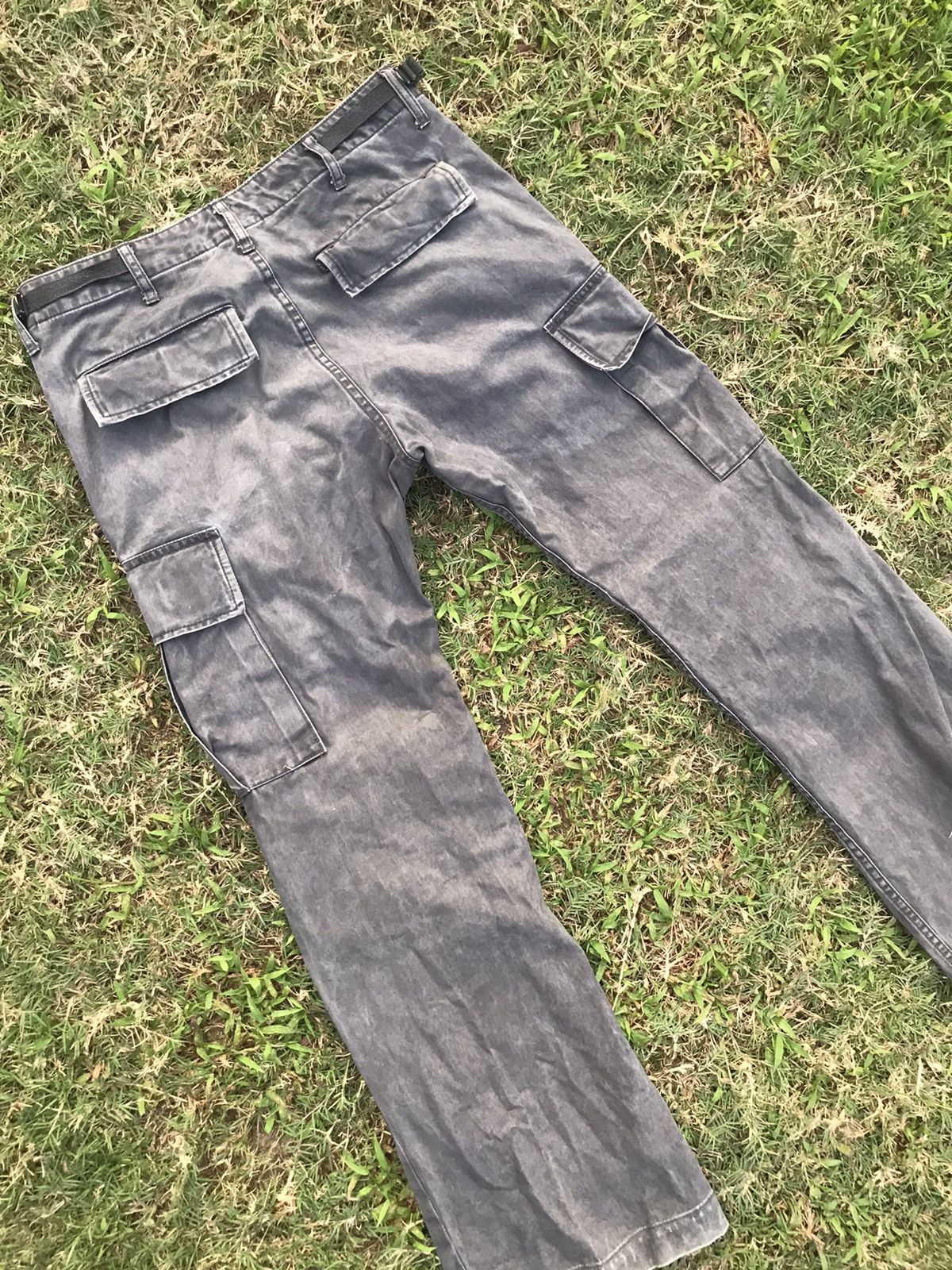 Attachment × Japanese Brand × Kazuyuki Kumagai Attachment 🔥BEST OFFER🔥Attachment cargo pants nice design Size US 31 - 8 Thumbnail