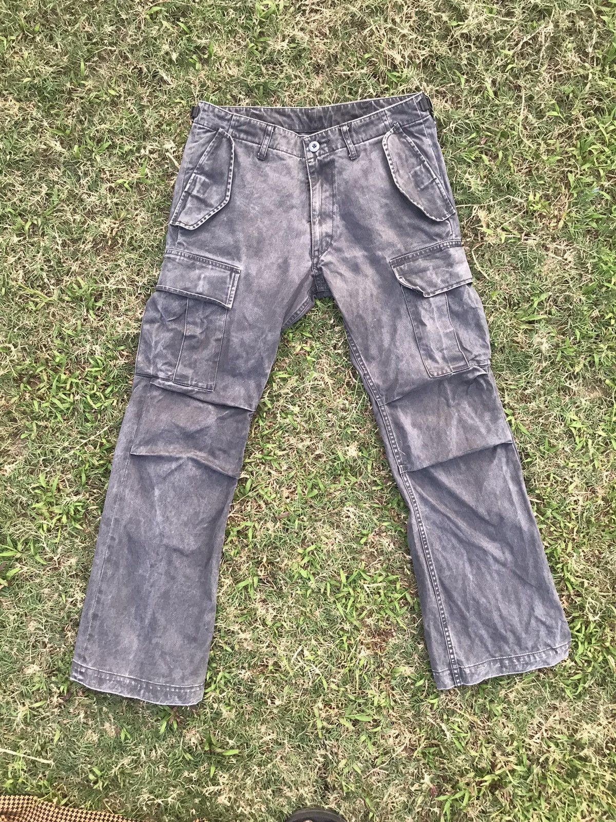 Attachment × Japanese Brand × Kazuyuki Kumagai Attachment 🔥BEST OFFER🔥Attachment cargo pants nice design Size US 31 - 2 Thumbnail