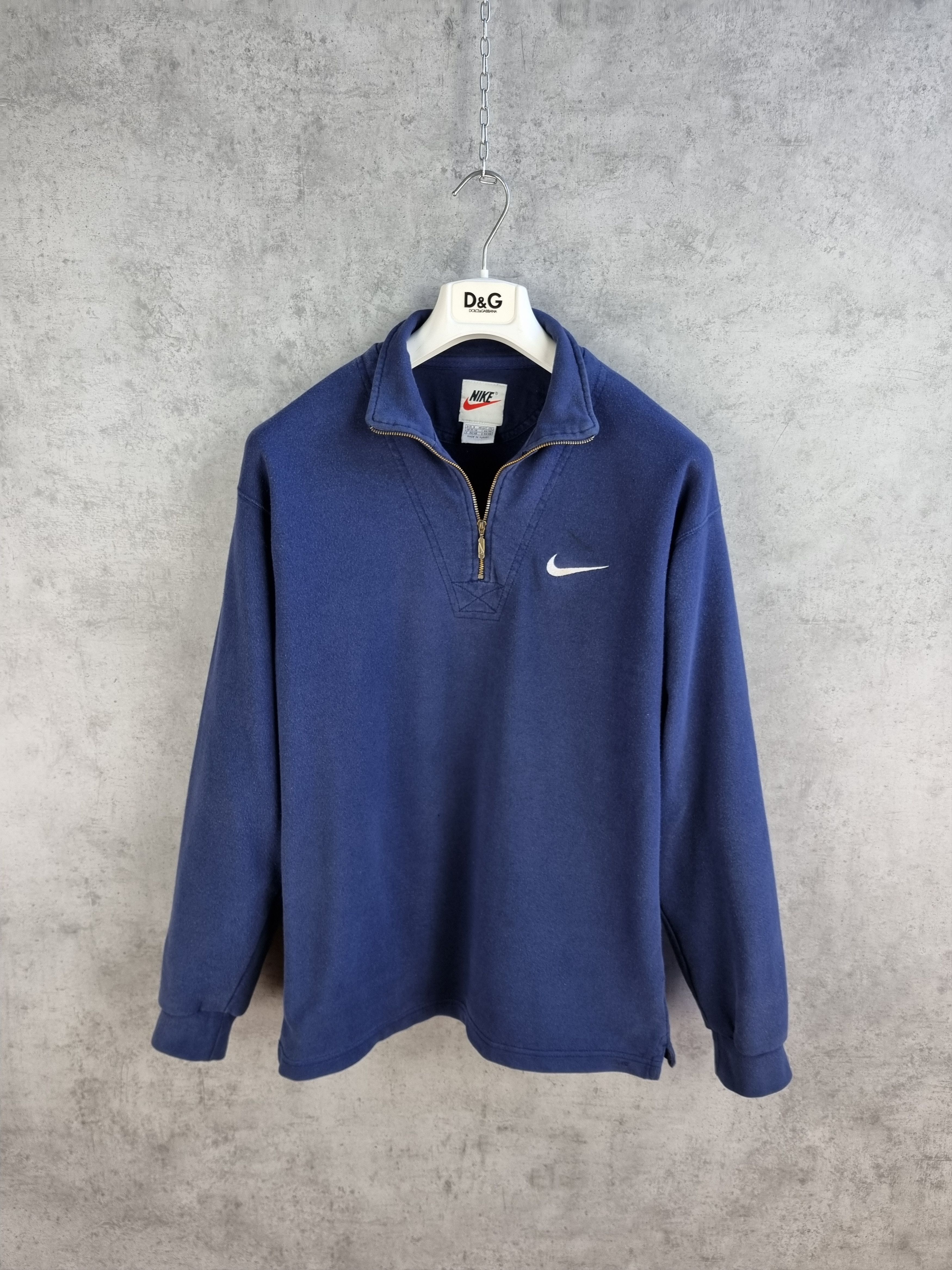 Nike × Vintage 90s Vintage NIKE Thrashed Half Zip Faded Navy Sweatshirt Size US S / EU 44-46 / 1 - 1 Thumbnail