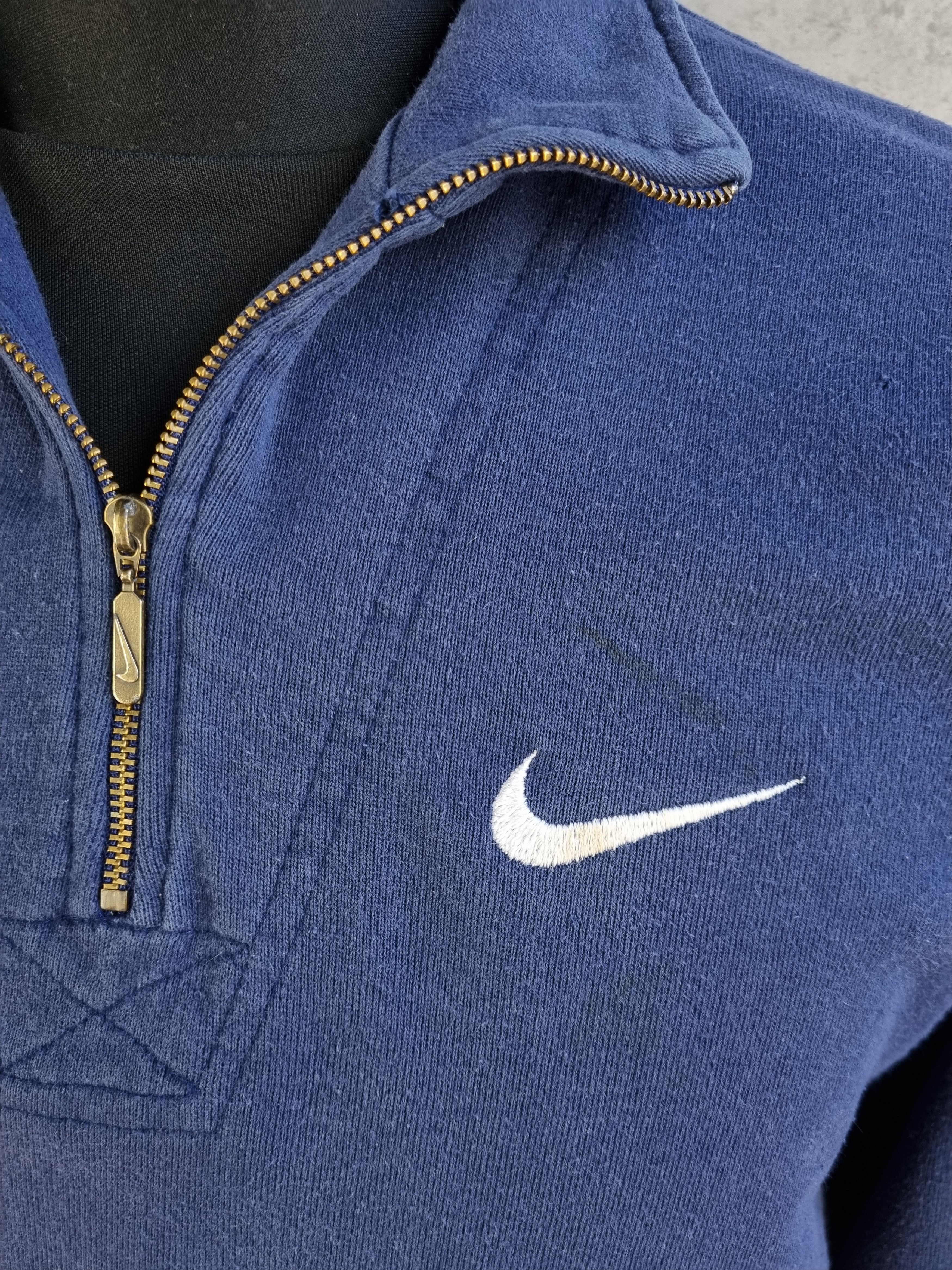 Nike × Vintage 90s Vintage NIKE Thrashed Half Zip Faded Navy Sweatshirt Size US S / EU 44-46 / 1 - 7 Thumbnail