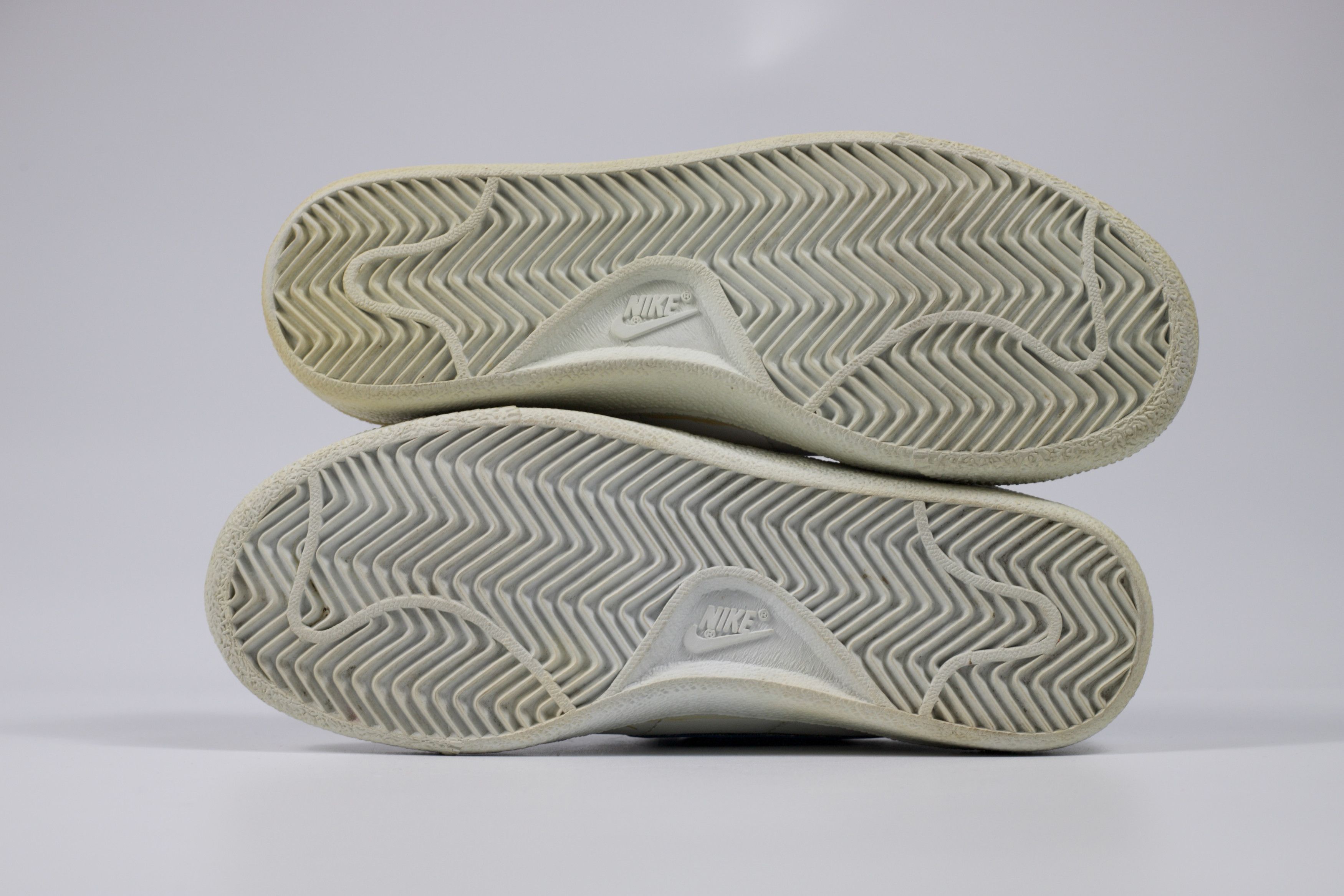 Nike 4,5 us! 1991 Vintage Nike Court Wimbledon Size US 5 / EU 37 - 11 Thumbnail