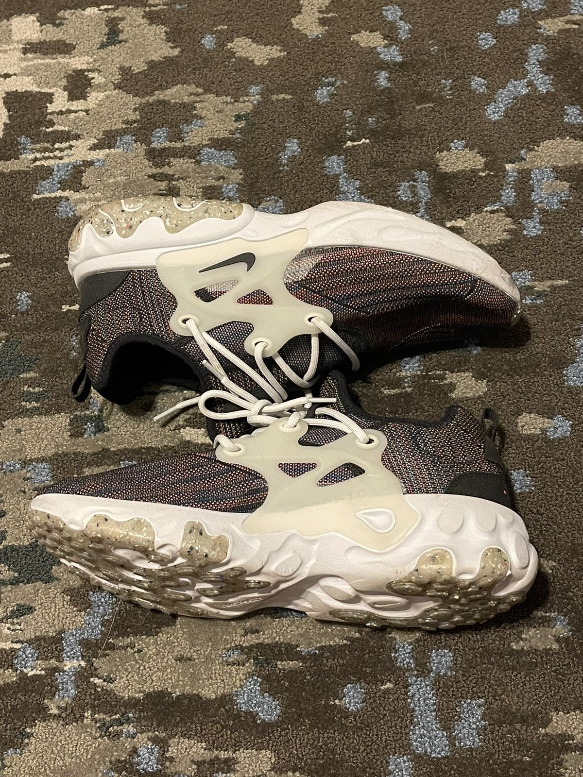 Nike Nike Gradient Prestos Size US 13 / EU 46 - 2 Thumbnail