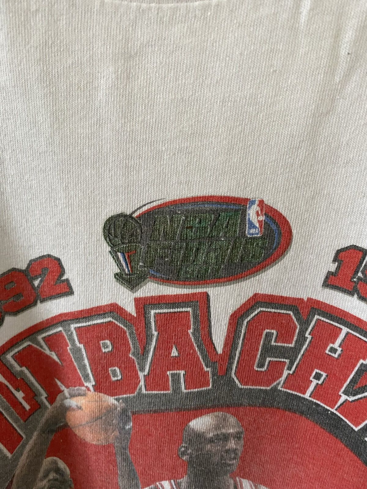 Vintage Vintage 1997 Chicago Bulls NBA Champs Starter Shirt Size US L / EU 52-54 / 3 - 5 Thumbnail