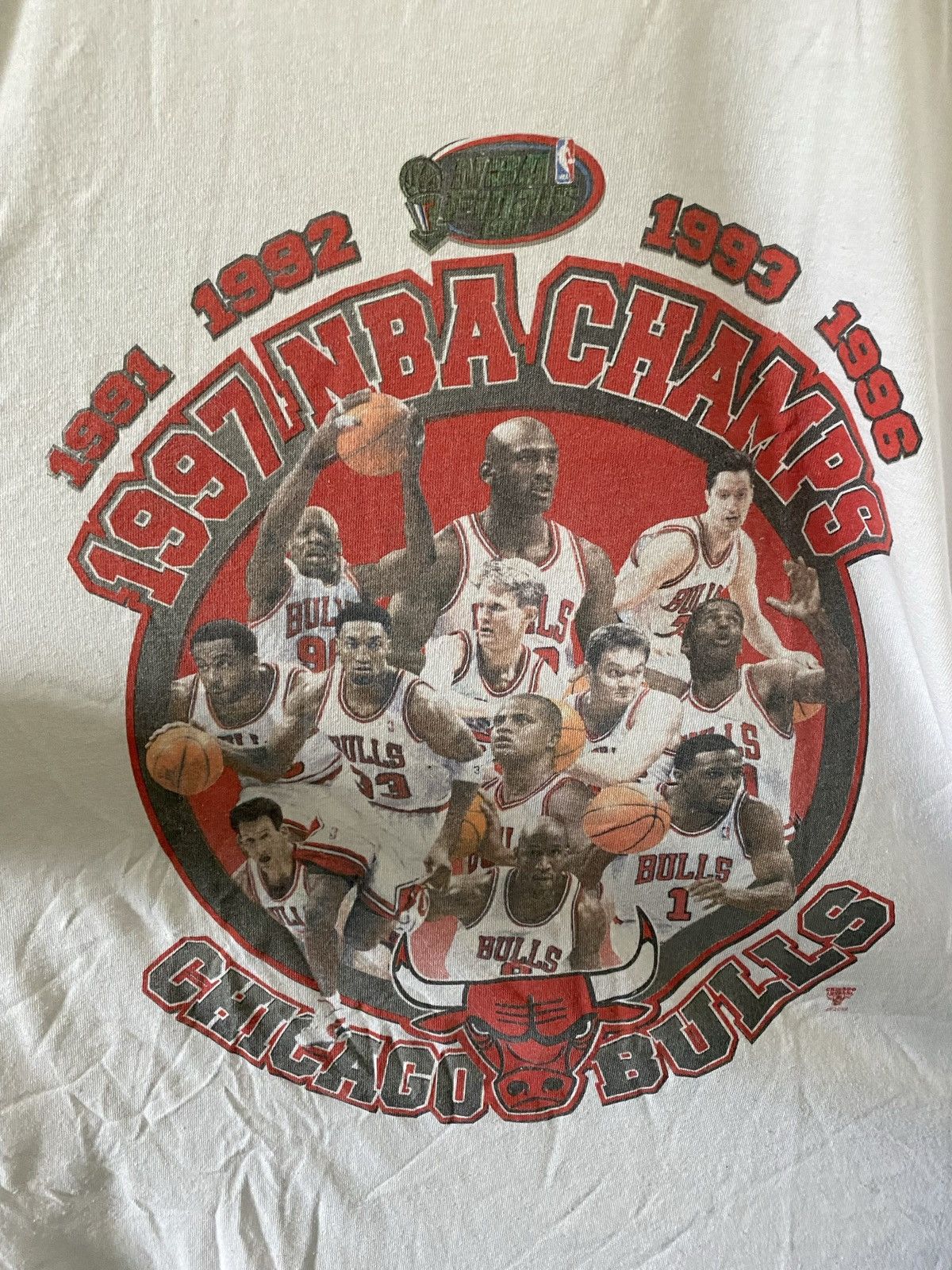 Vintage Vintage 1997 Chicago Bulls NBA Champs Starter Shirt Size US L / EU 52-54 / 3 - 3 Thumbnail