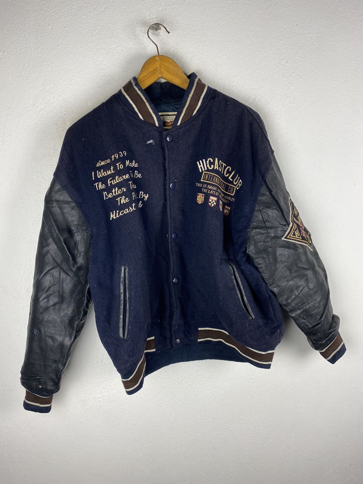 Other HICASTCO VINTAGE VARSITY JACKET LEATHER SLEEVE Size US L / EU 52-54 / 3 - 7 Thumbnail