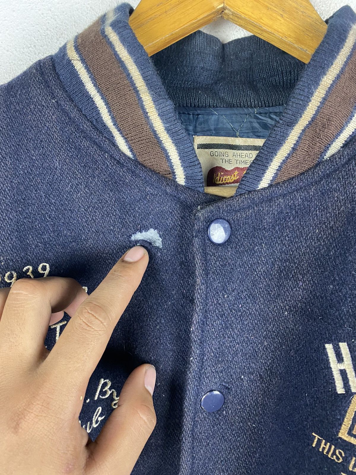 Other HICASTCO VINTAGE VARSITY JACKET LEATHER SLEEVE Size US L / EU 52-54 / 3 - 9 Thumbnail