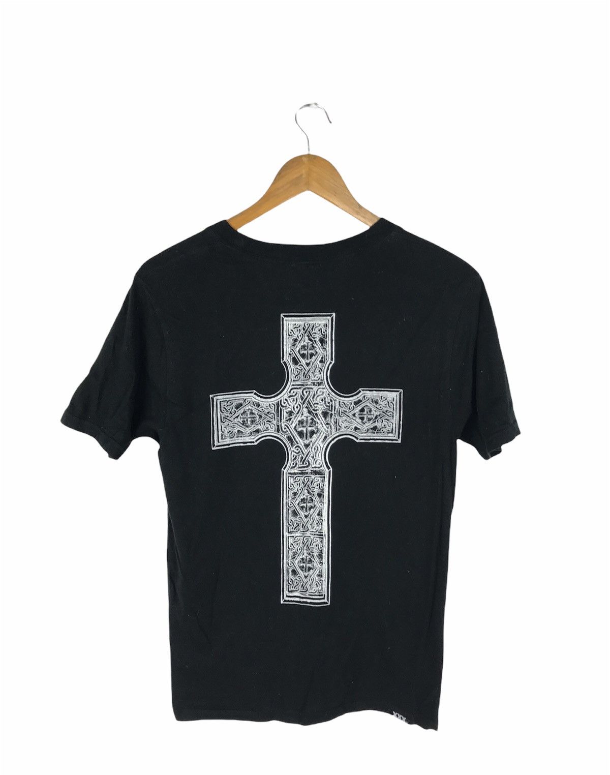 Designer × Hysteric Glamour Hysteric XXX x T. Noguchi 2015 Gothic Cross Graphic T-Shirt Size US S / EU 44-46 / 1 - 1 Thumbnail