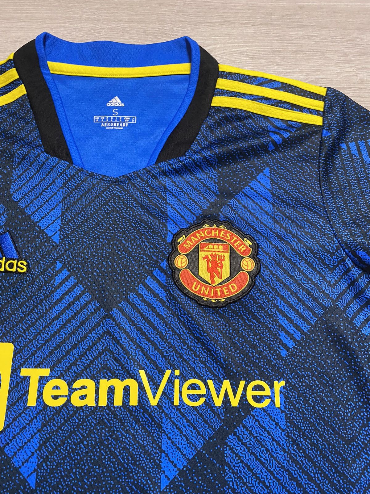 Adidas Adidas Ronaldo #7 soccer jersey Manchester United Size US S / EU 44-46 / 1 - 6 Thumbnail