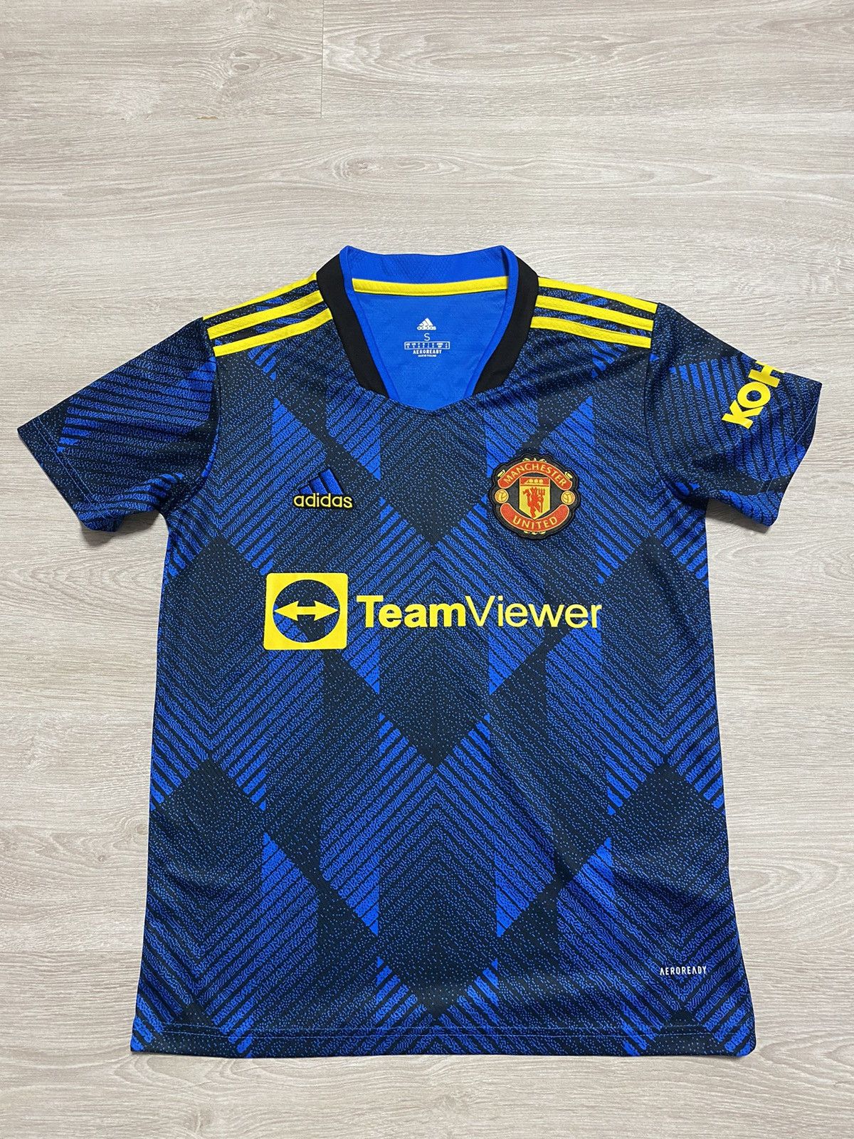 Adidas Adidas Ronaldo #7 soccer jersey Manchester United Size US S / EU 44-46 / 1 - 4 Thumbnail