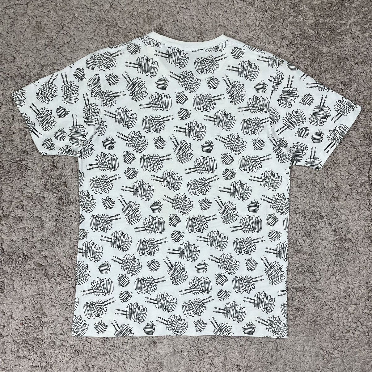 Kaws UTxKawsxPeanuts Joe Kaws T-shirt Size US L / EU 52-54 / 3 - 2 Thumbnail