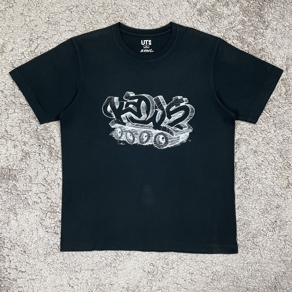Kaws UT Kaws Spellout T-shirt Size US XL / EU 56 / 4 - 1 Thumbnail