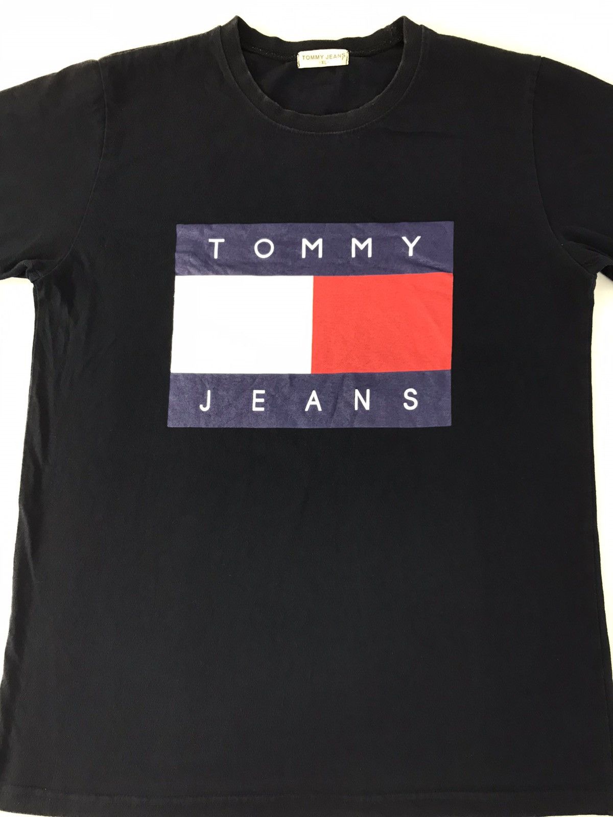 Tommy Jeans × Vintage Tommy Jeans Box Logo Graphic Screen Tee K1169J Size US M / EU 48-50 / 2 - 2 Thumbnail
