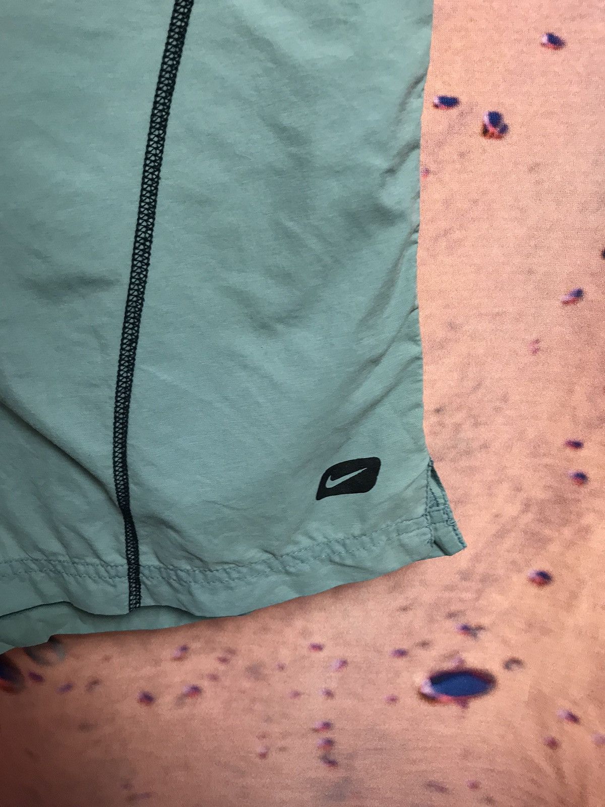 Nike × Vintage Vintage Nike streetwear shorts Size US 32 / EU 48 - 2 Thumbnail