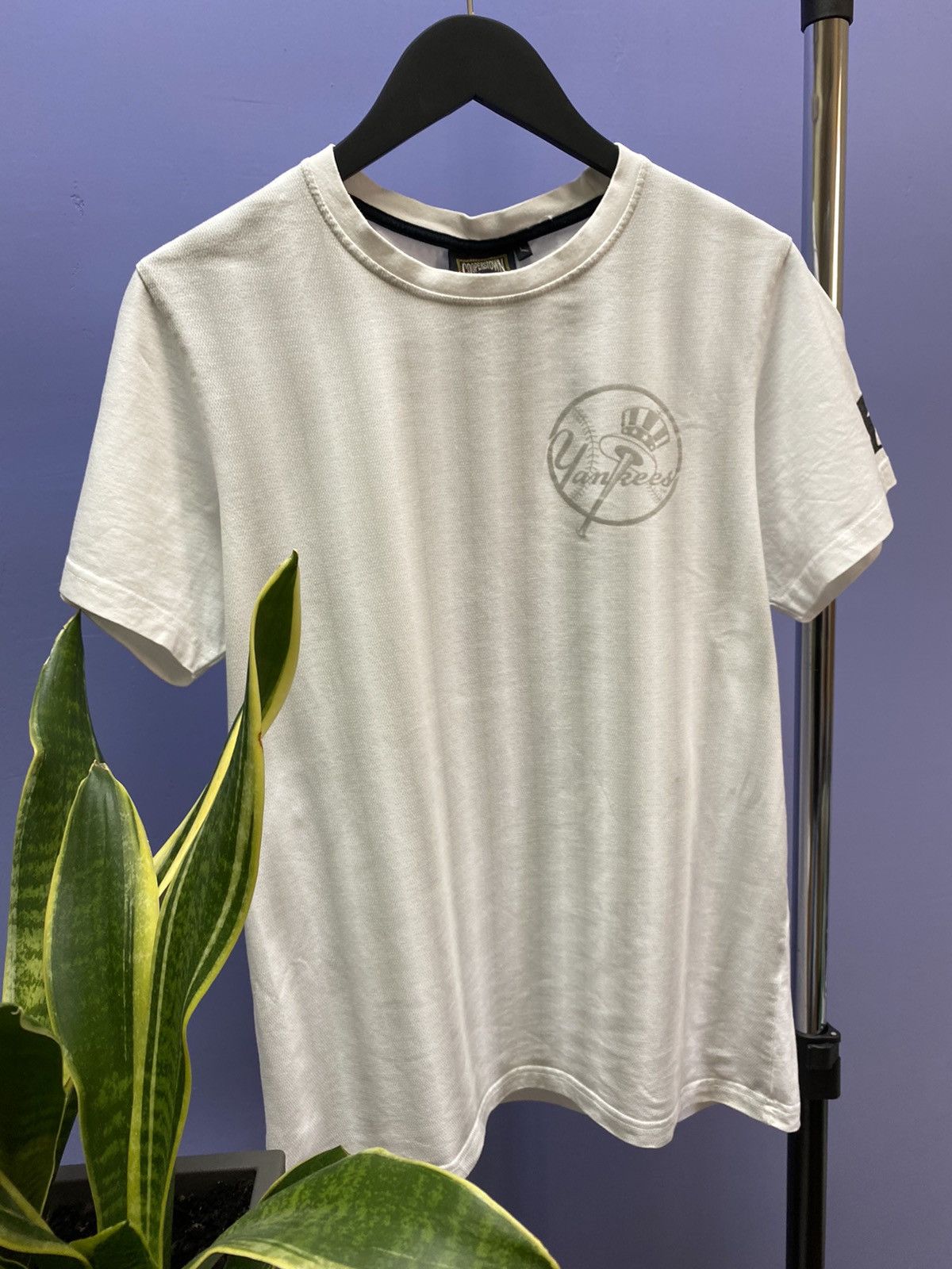 MLB New York Yankees Majestic White T Shirt Size US L / EU 52-54 / 3 - 6 Thumbnail
