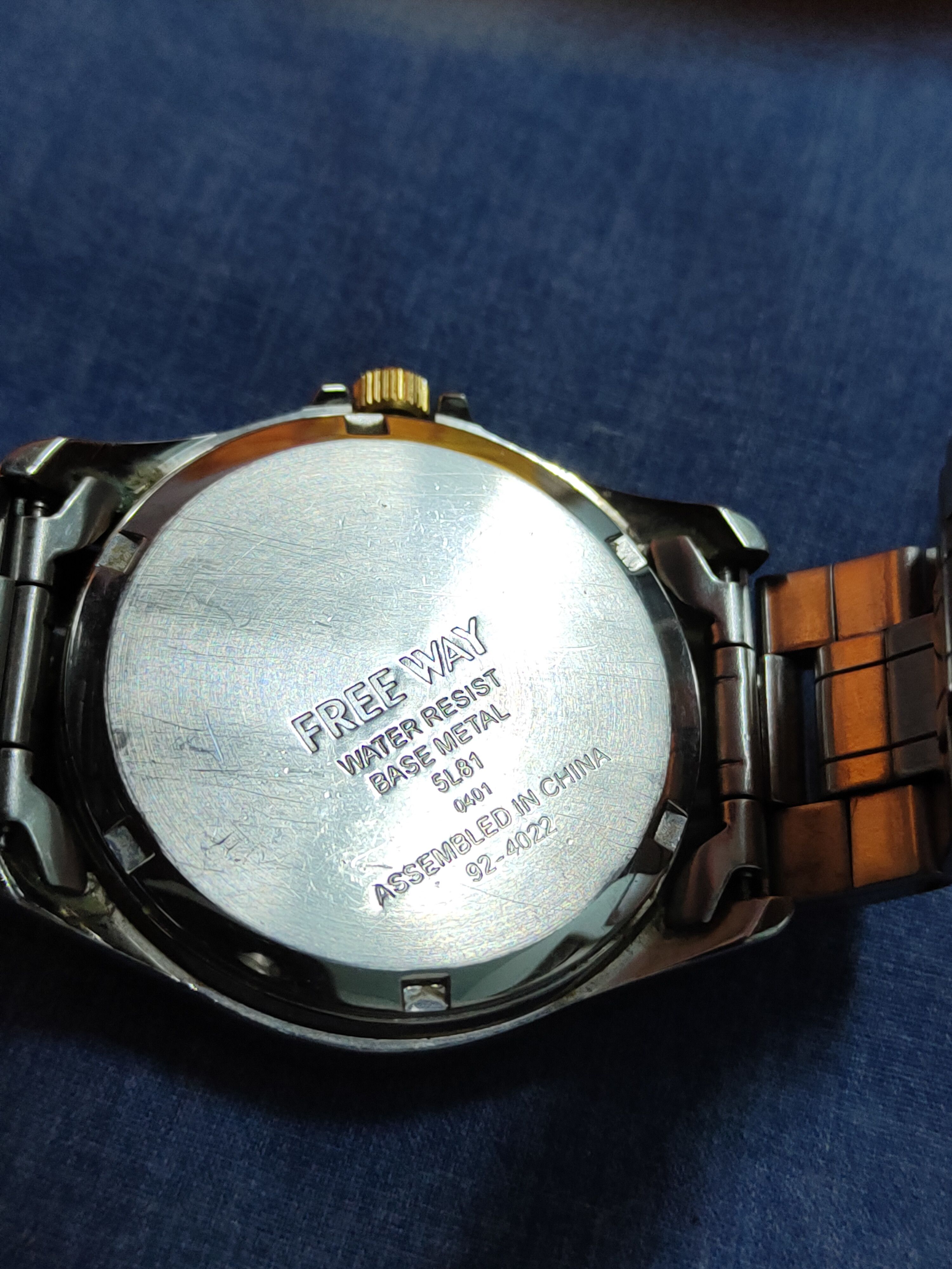 Vintage Freeway Analog Silver Solar Power Watch #J072S Size ONE SIZE - 9 Thumbnail