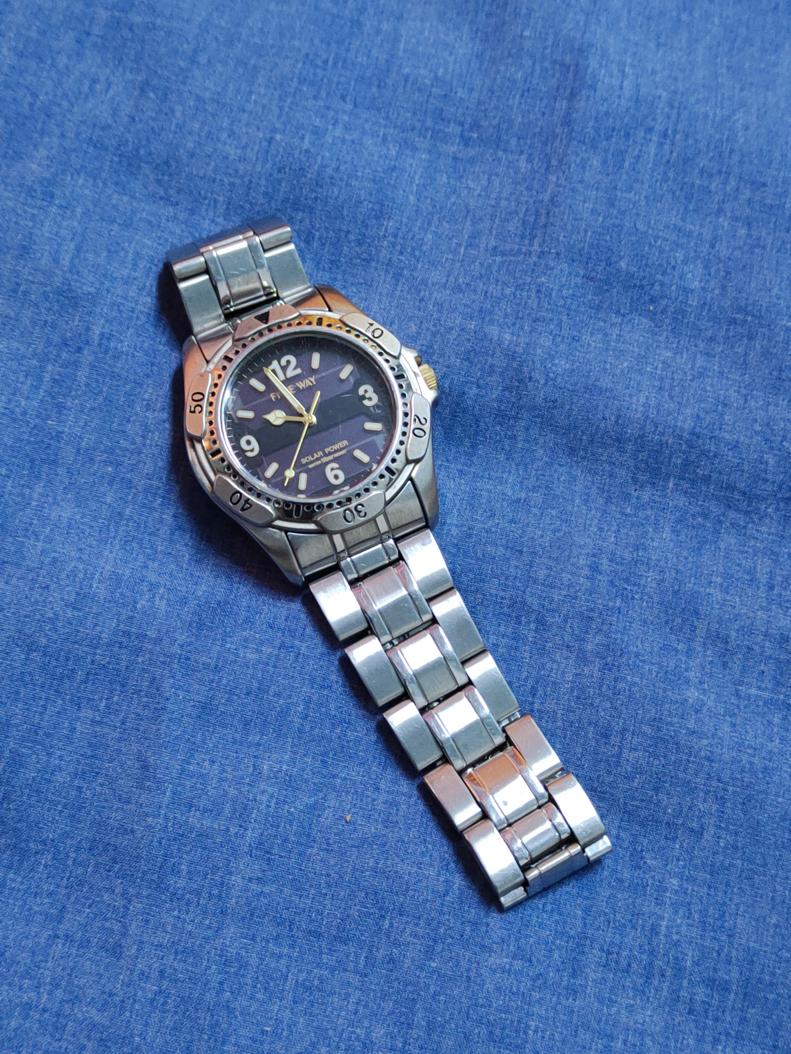 Vintage Freeway Analog Silver Solar Power Watch #J072S Size ONE SIZE - 8 Thumbnail