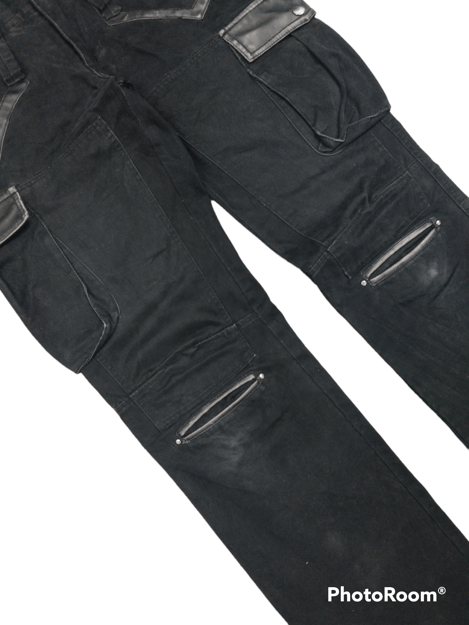 Other DiSTRESSED BLACK STUDDED AMARANTINE CARGO PANTS Size US 31 - 3 Thumbnail