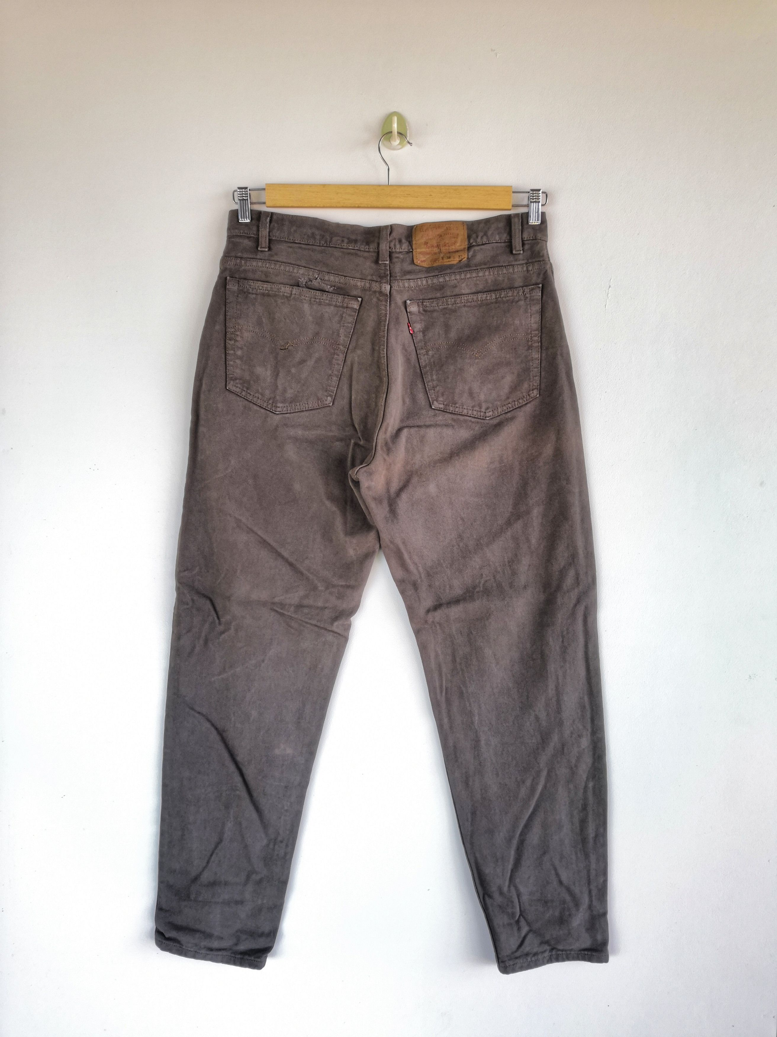 Levi's Vintage Levis Jeans Black Brown Baggy Lev's 550 Faded Denim Size US 36 / EU 52 - 2 Thumbnail