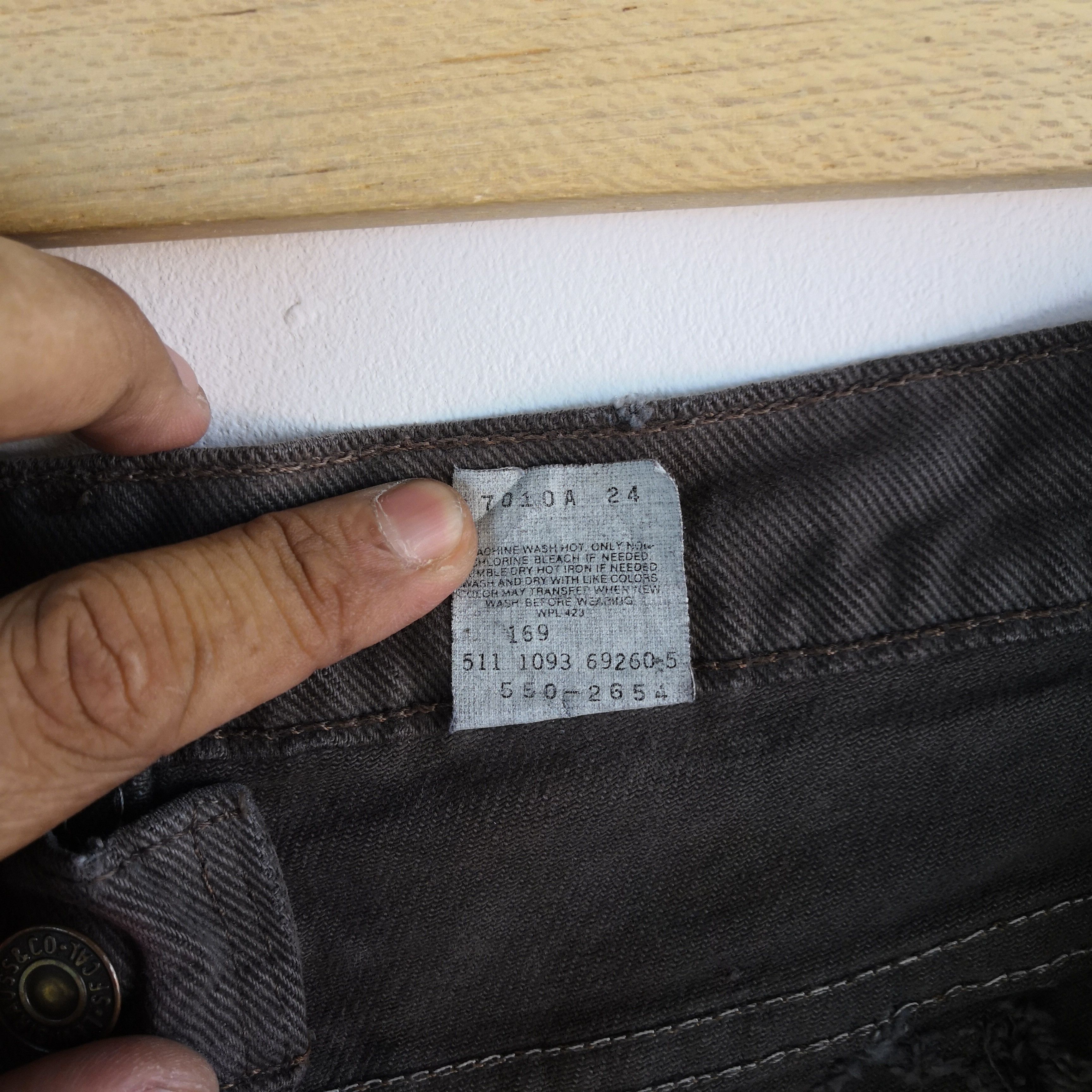 Levi's Vintage Levis Jeans Black Brown Baggy Lev's 550 Faded Denim Size US 36 / EU 52 - 13 Thumbnail