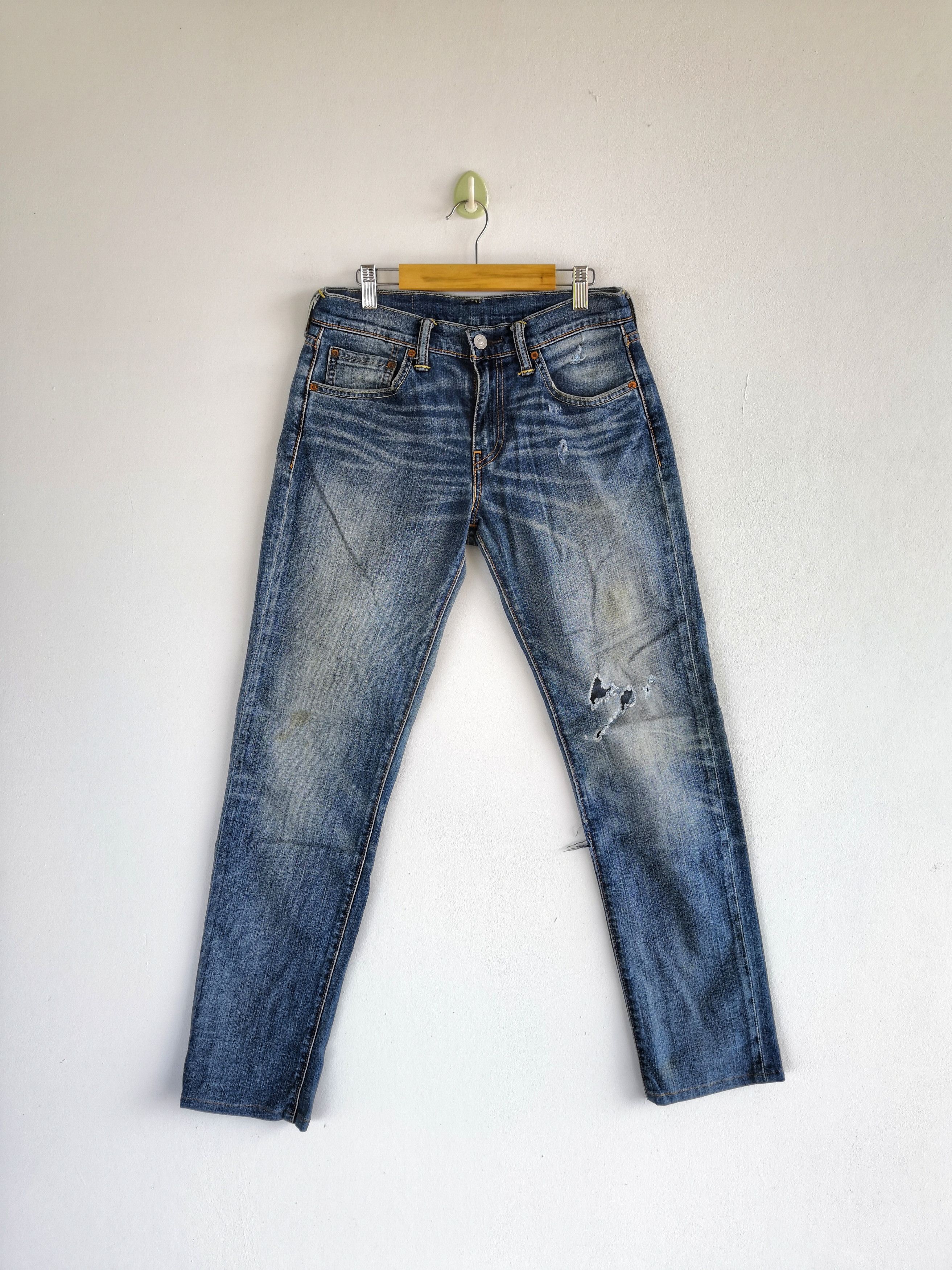 Levi's Vintage Levis Slim Skinny Jeans Levi's Distressed Denim Size 28" / US 6 / IT 42 - 1 Thumbnail