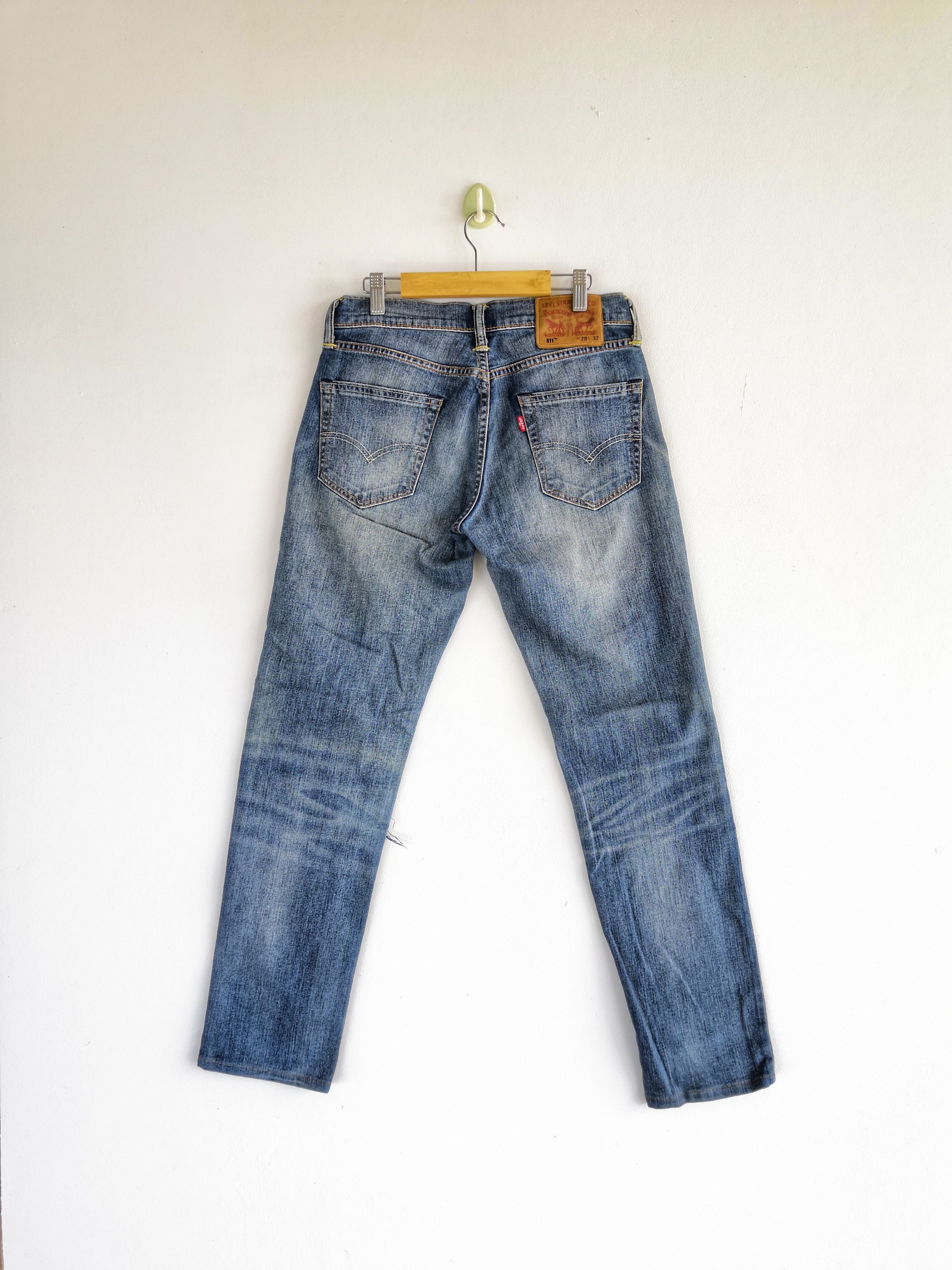 Levi's Vintage Levis Slim Skinny Jeans Levi's Distressed Denim Size 28" / US 6 / IT 42 - 2 Thumbnail