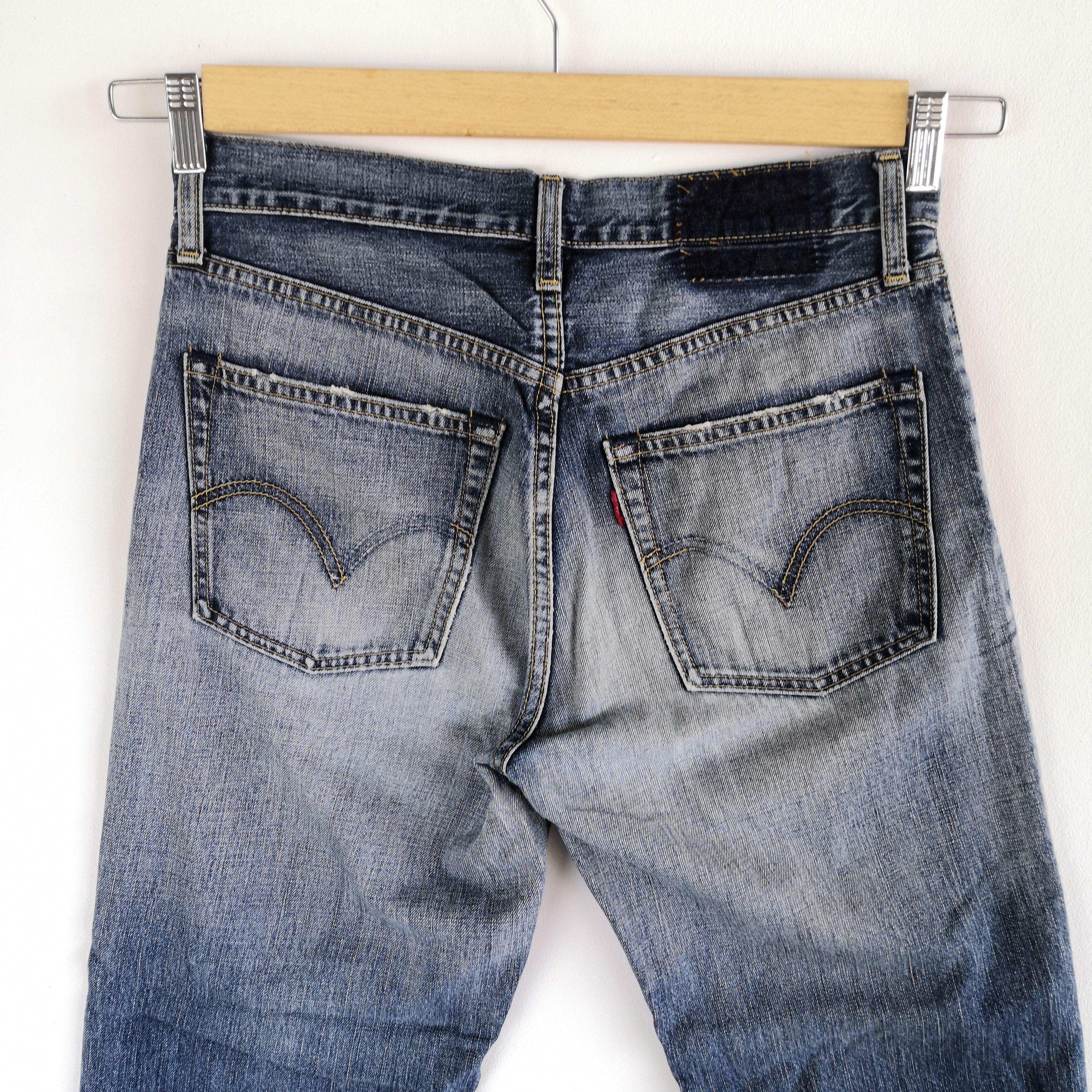 Levi's Vintage Levis Ripped Faded Jeans Levi's Distressed Denim Size 28" / US 6 / IT 42 - 7 Thumbnail