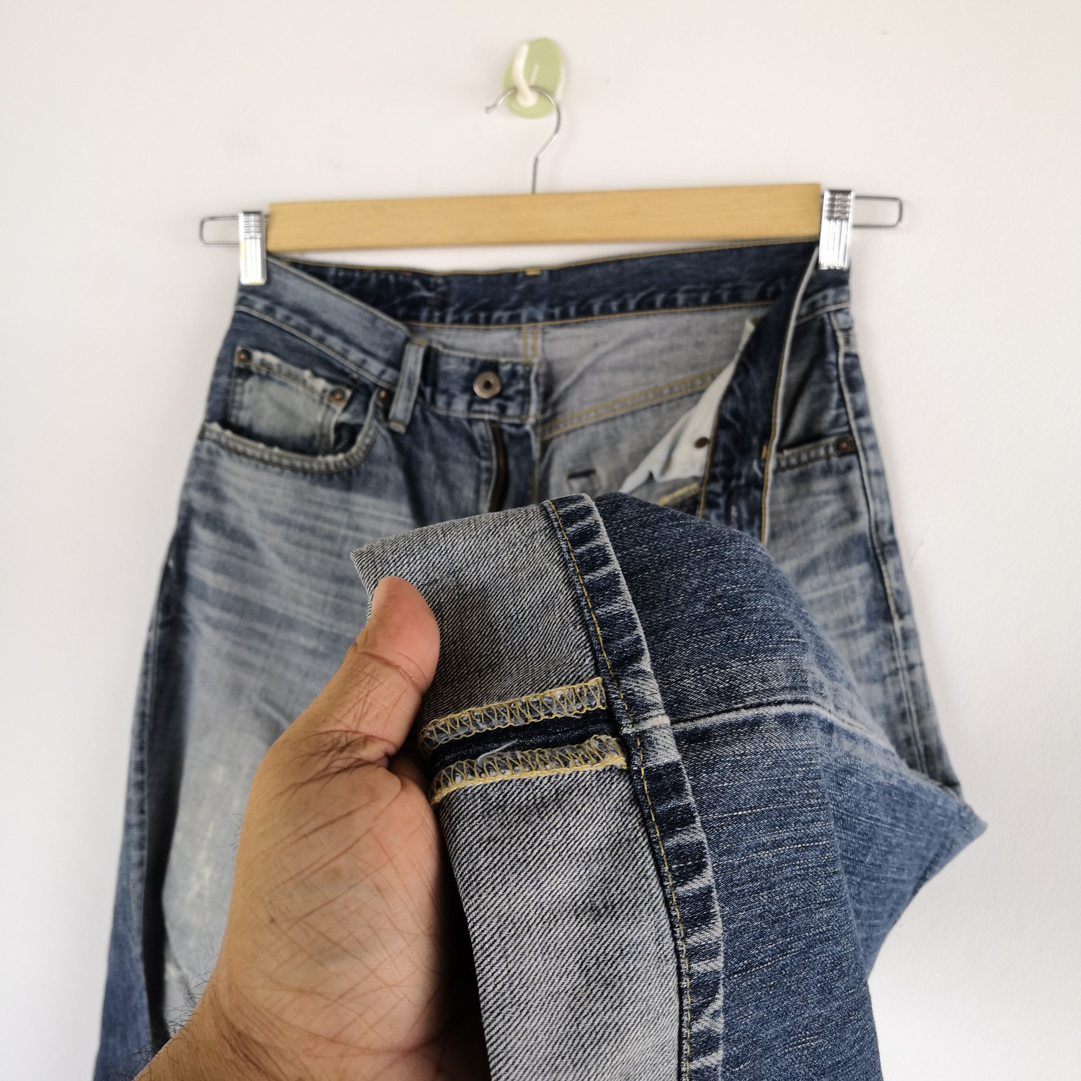 Levi's Vintage Levis Ripped Faded Jeans Levi's Distressed Denim Size 28" / US 6 / IT 42 - 12 Thumbnail