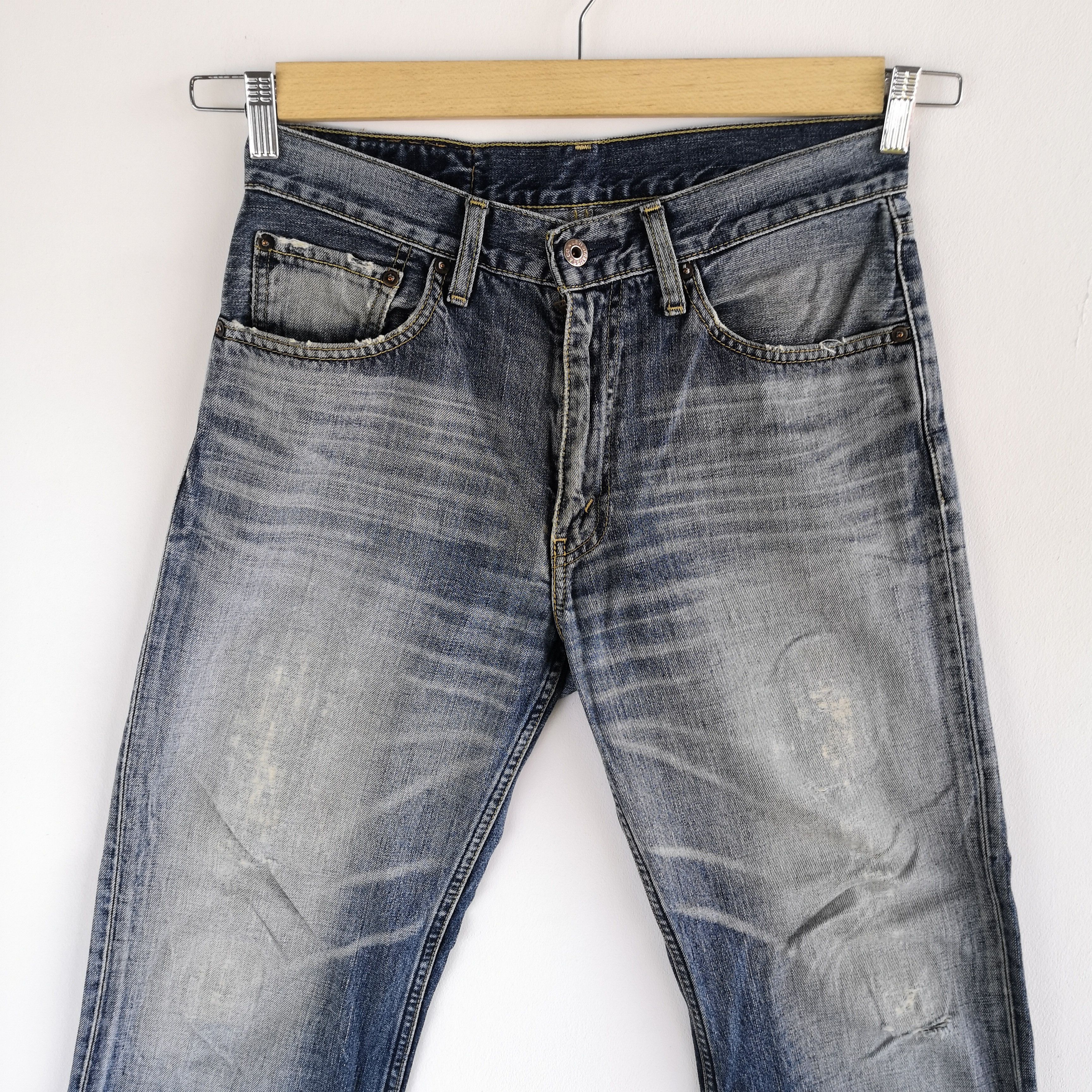 Levi's Vintage Levis Ripped Faded Jeans Levi's Distressed Denim Size 28" / US 6 / IT 42 - 4 Thumbnail