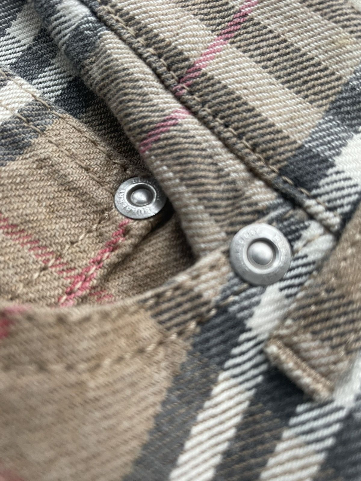 Burberry × Designer Burberry London Nova Checkered Denim Size US 27 - 16 Thumbnail